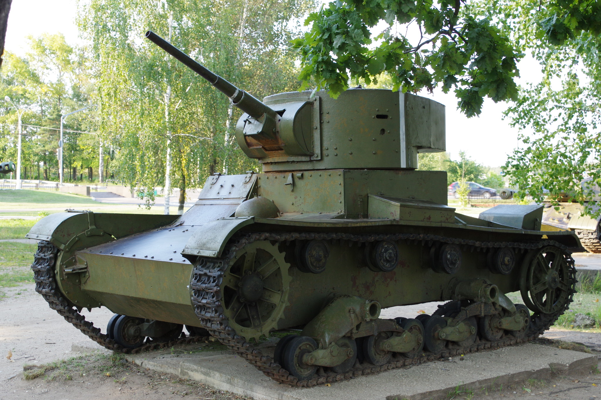 Лёгкий танк Т-26 образца 1933 года в экспозиции Ленино-Снегирёвского военно-исторического музея