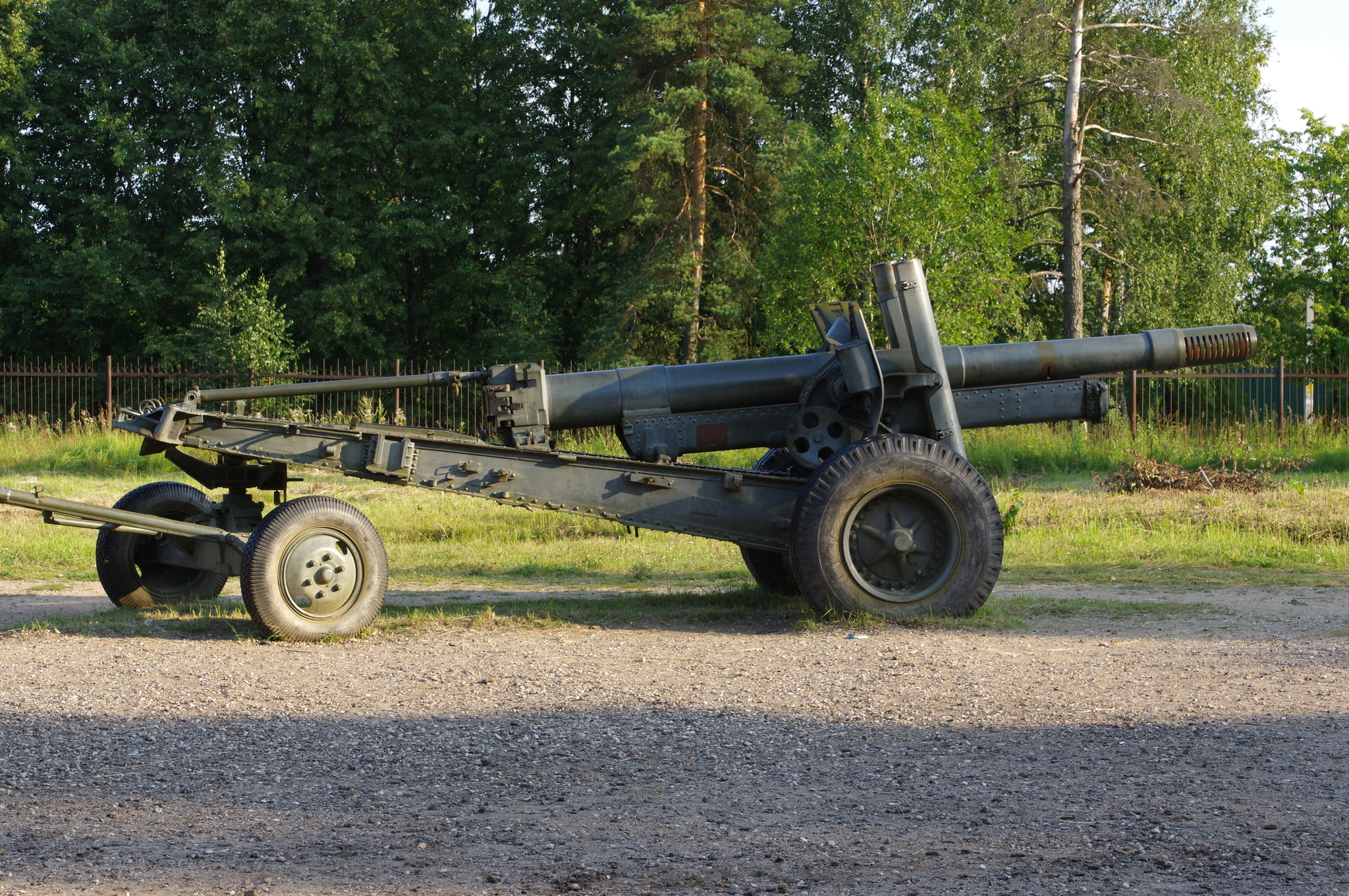 152-мм гаубица-пушка образца 1937 года (МЛ-20). Ленино-Снегирёвский военно-исторический музей
