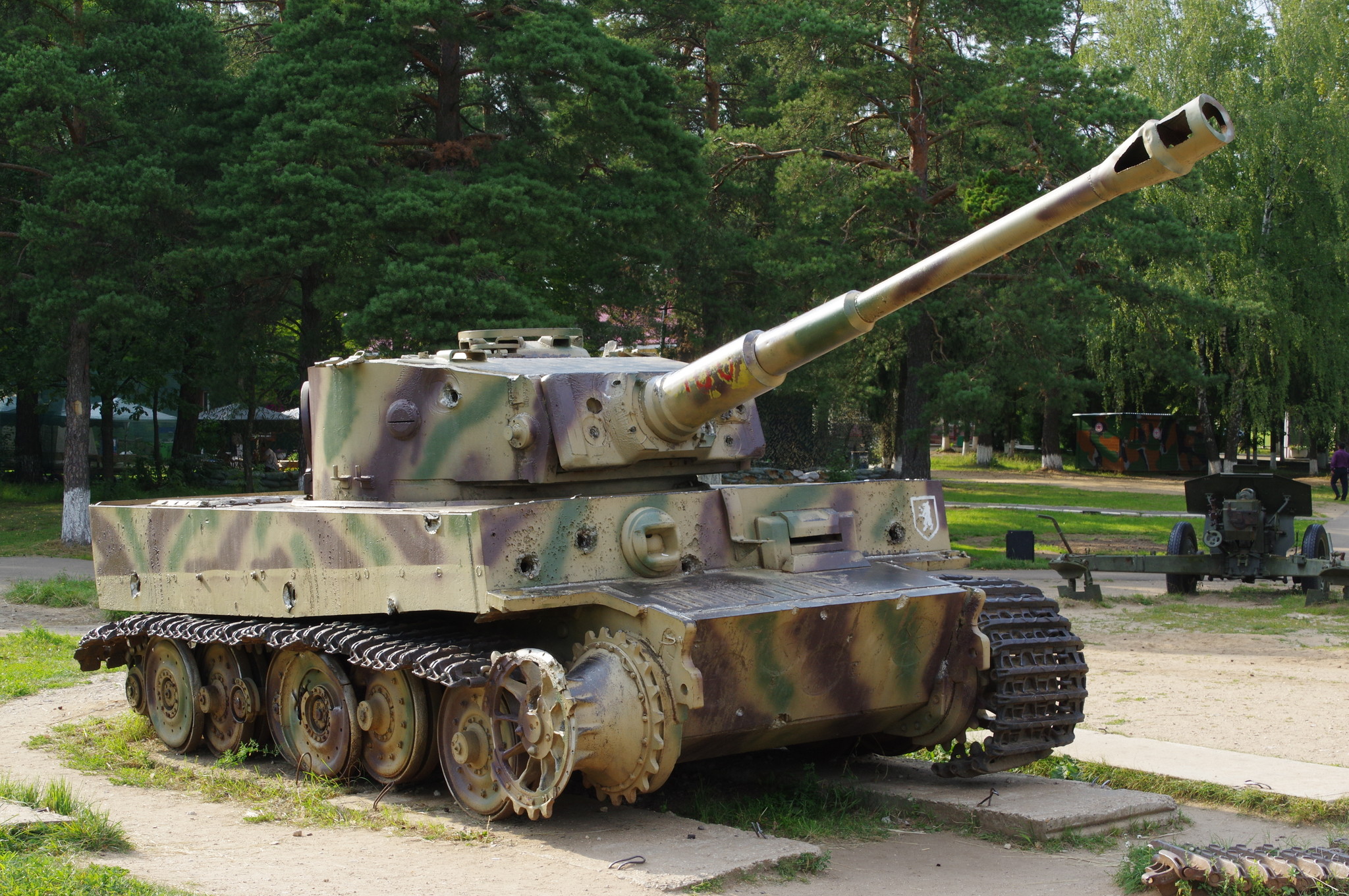 Тяжёлый танк Т-VI (Н1) «Тигр» 1942 г. (Ленино-Снегирёвский военно-исторический музей)