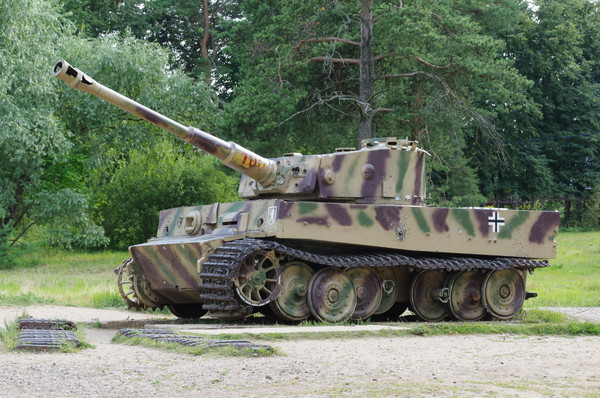 Тяжёлый танк Т-VI (Н1) «Тигр» (Ленино-Снегиревский военно-исторический музей)
