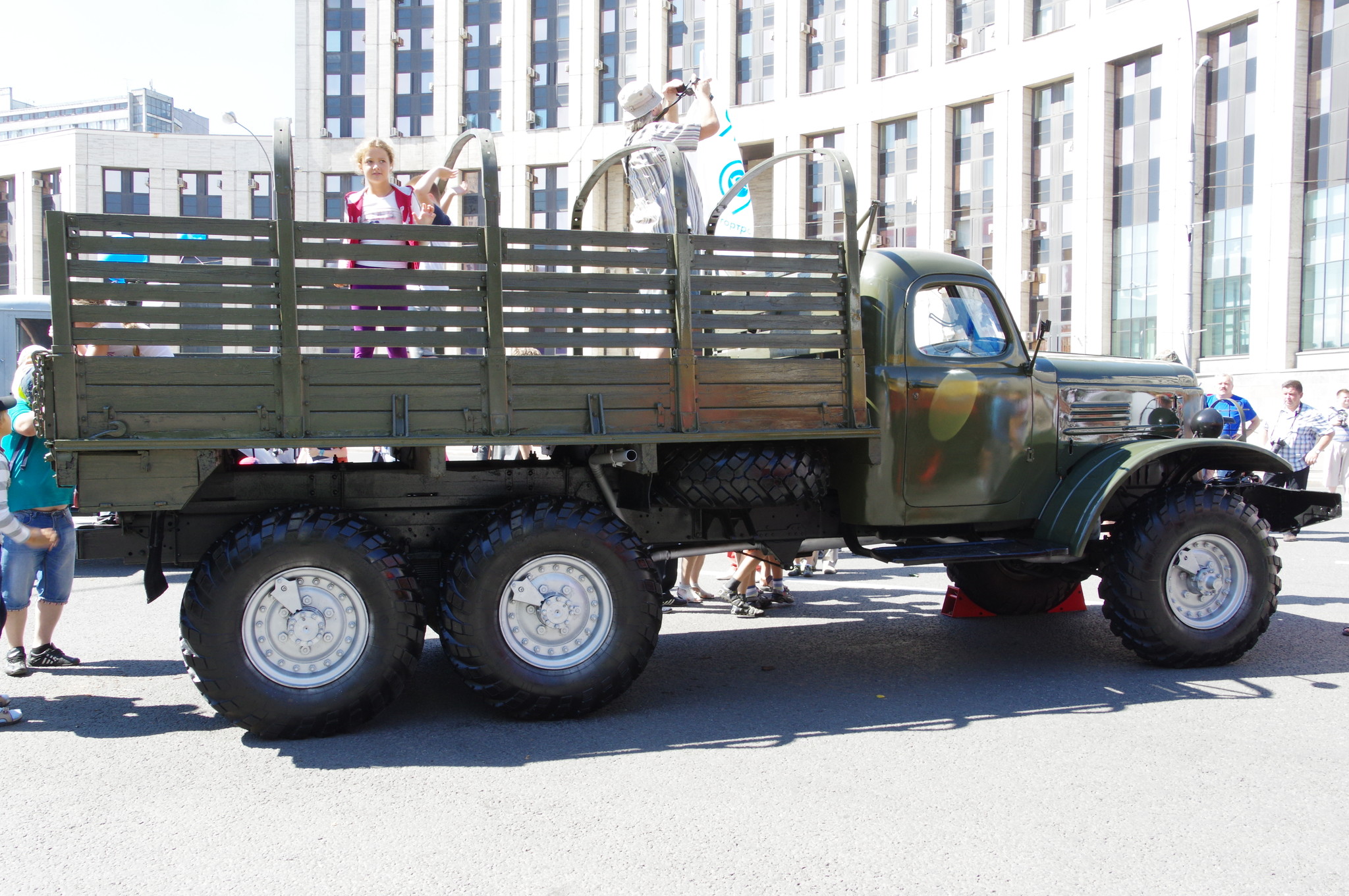 Грузовой автомобиль повышенной проходимости ЗИЛ-157