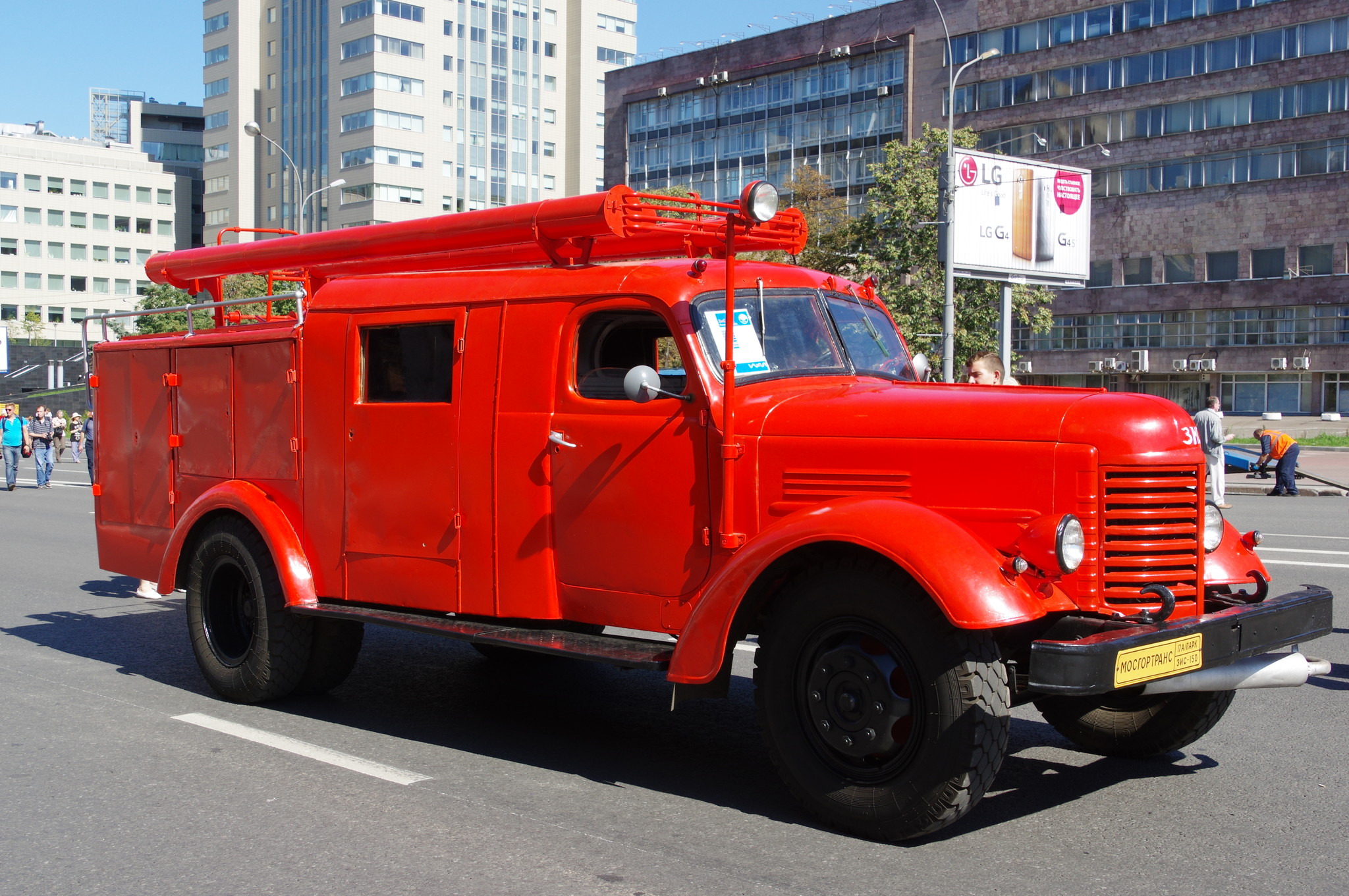 Пожарная автоцистерна ПМЗ-9М