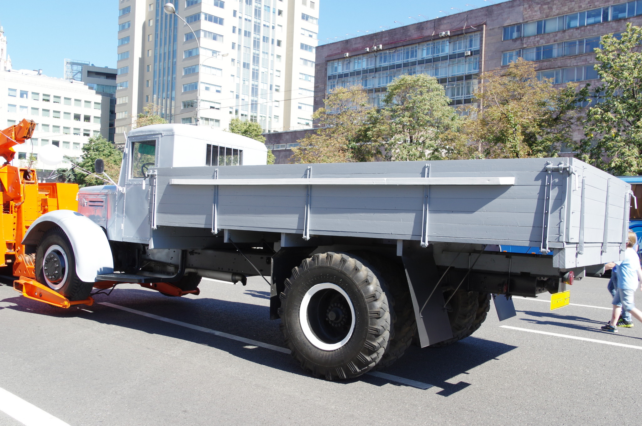 Грузовой автомобиль МАЗ-200