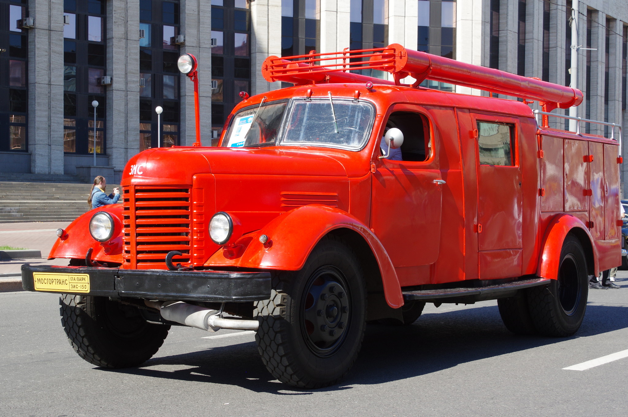 Пожарная автоцистерна ПМЗ-9М