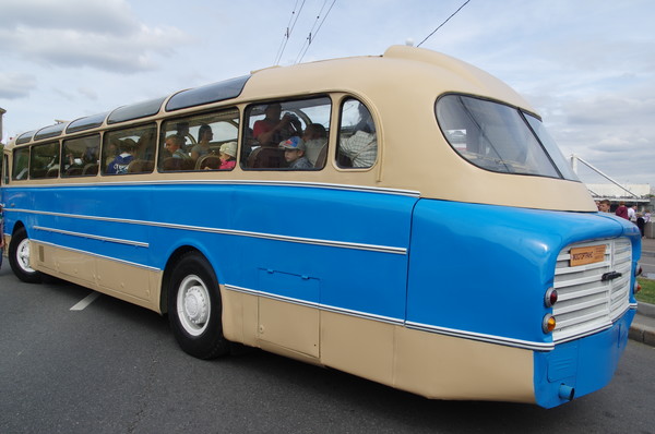 Междугородный автобус Ikarus 55 1953 года выпуска