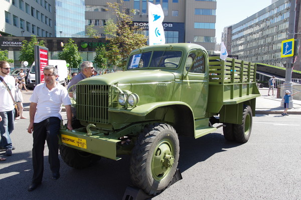 Грузовик Chevrolet G7107