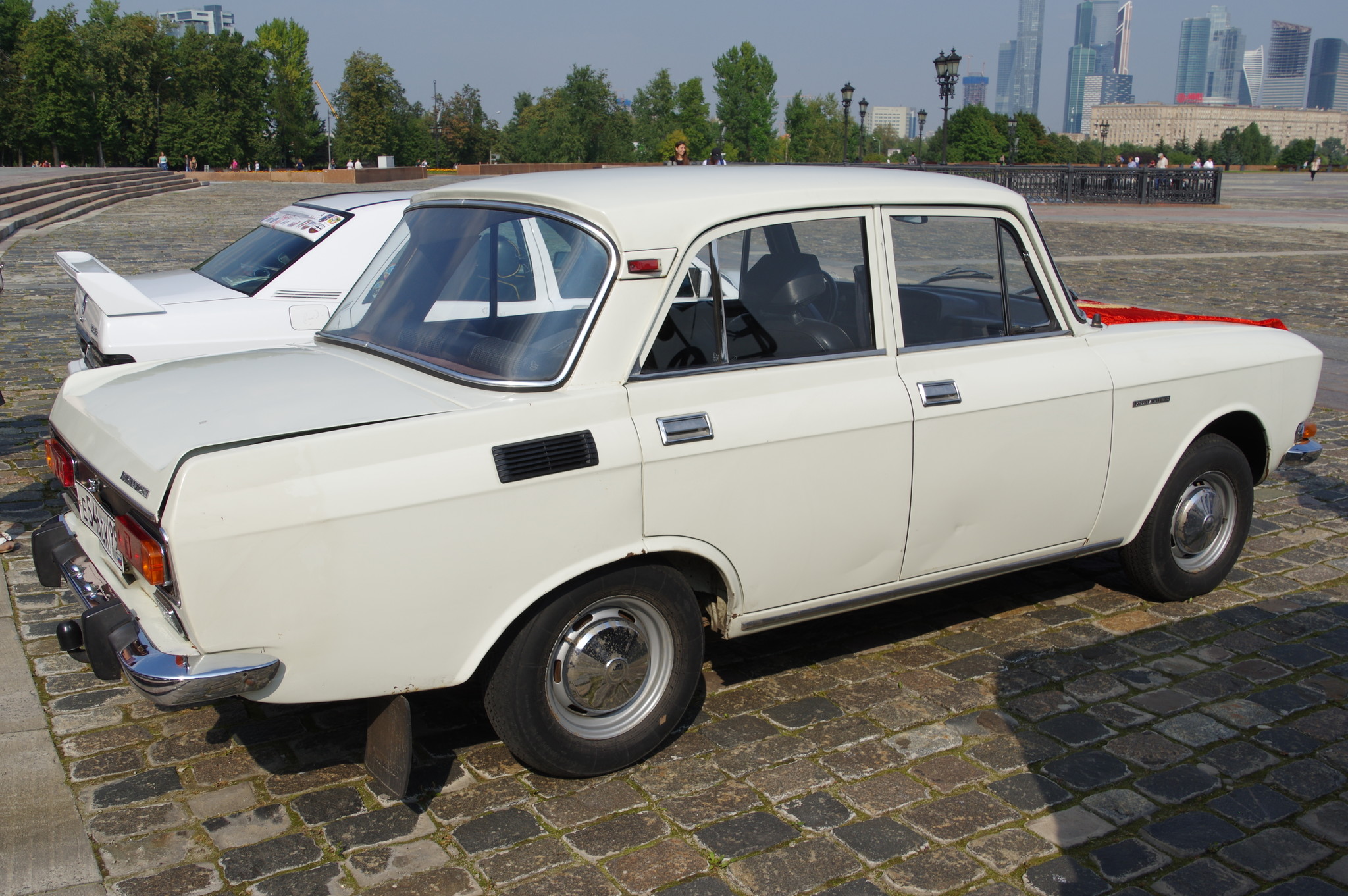 Автомобиль «Москвич-2140»