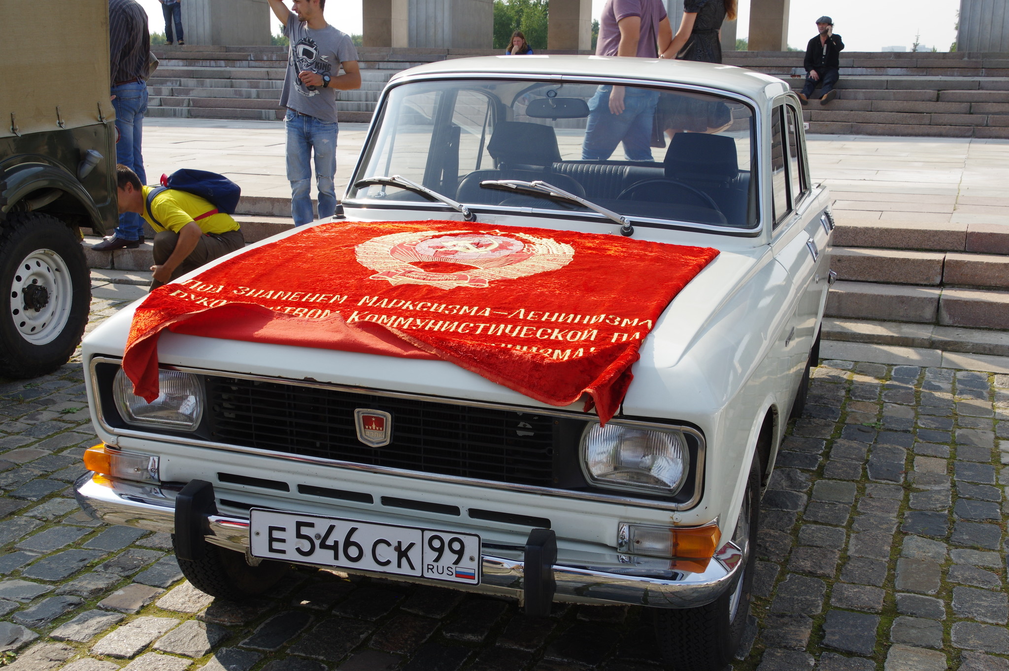 Автомобиль «Москвич-2140»