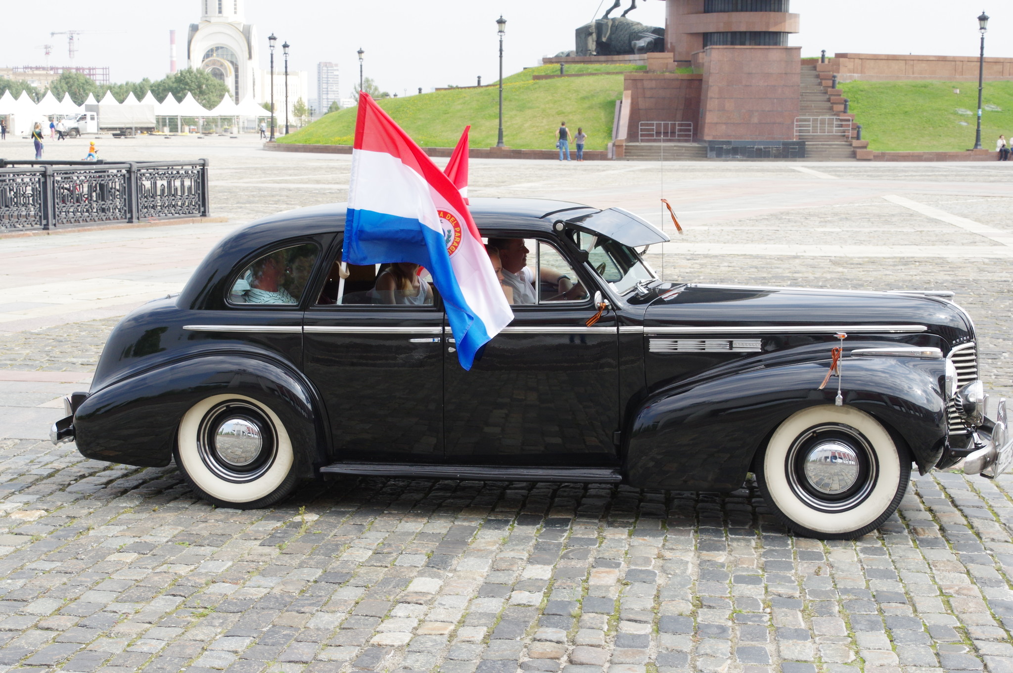Легковой автомобиль Buick Eight