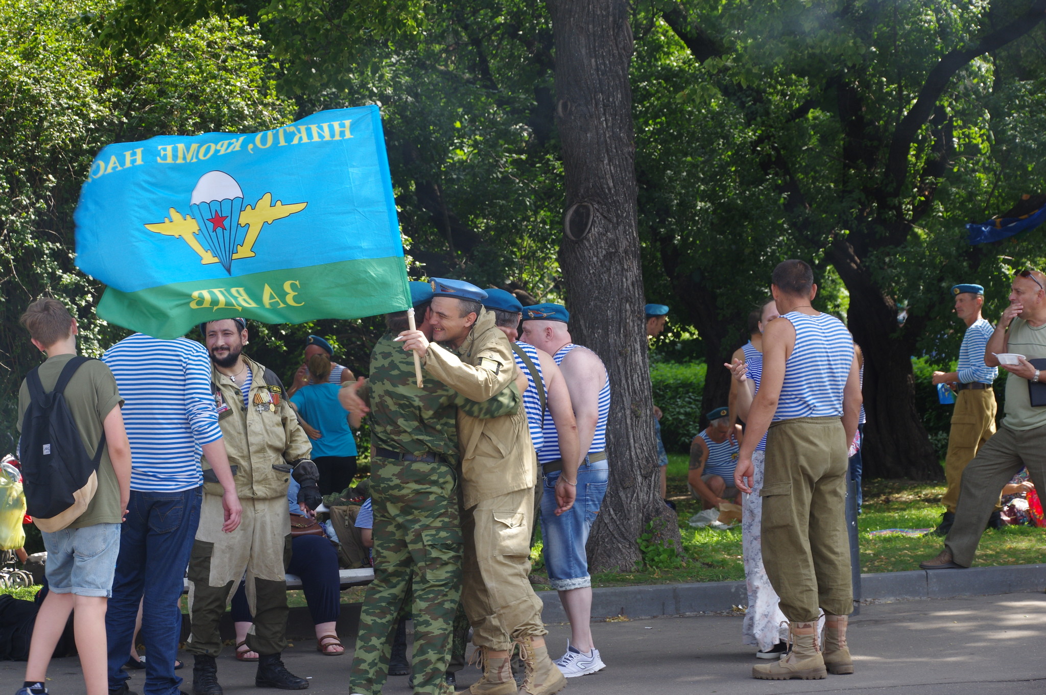 День воздушно-десантных войск в Парке Горького