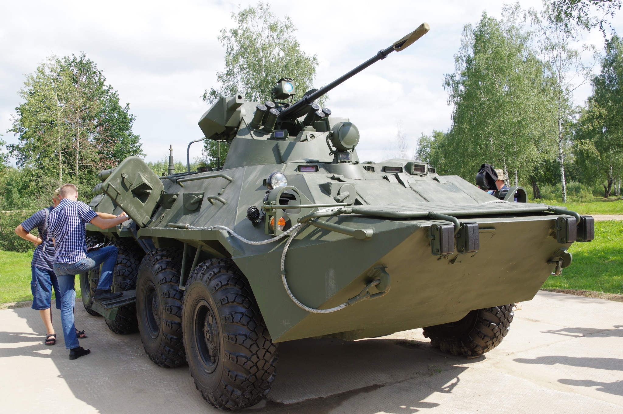 Бронетранспортёр БТР-82А