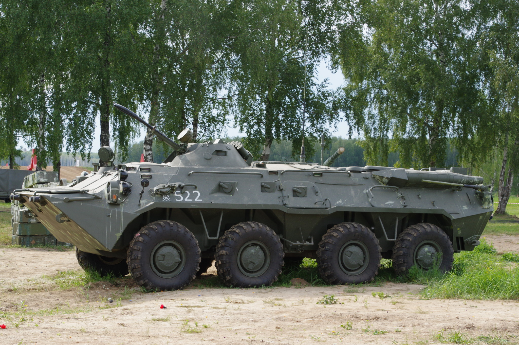 Бронетранспортёр БТР-80