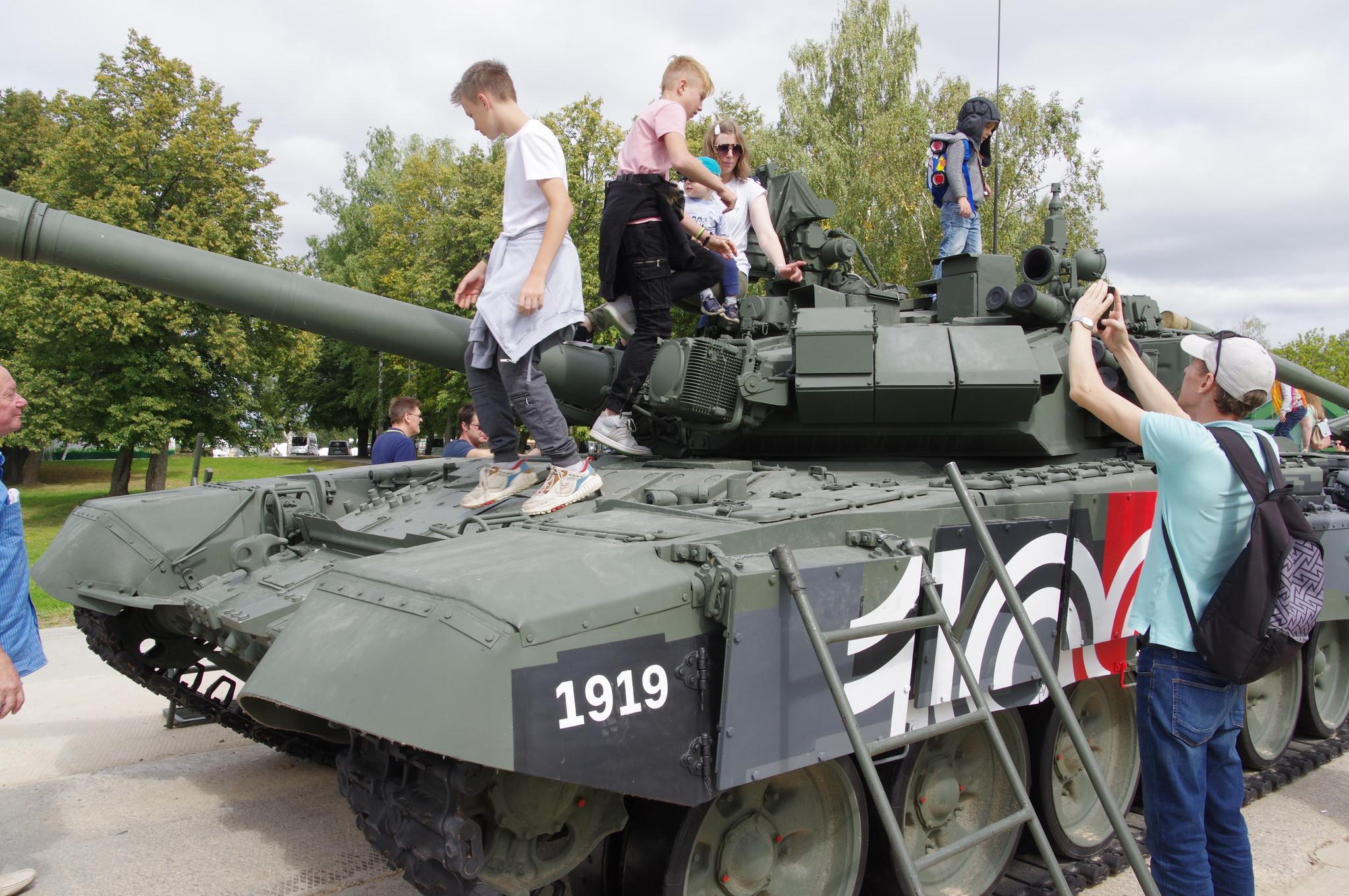 Основной боевой танк Т-90А