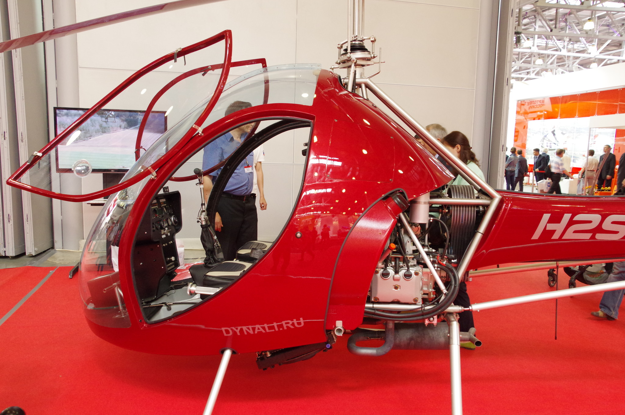 Лёгкий вертолёт Dynali H2S