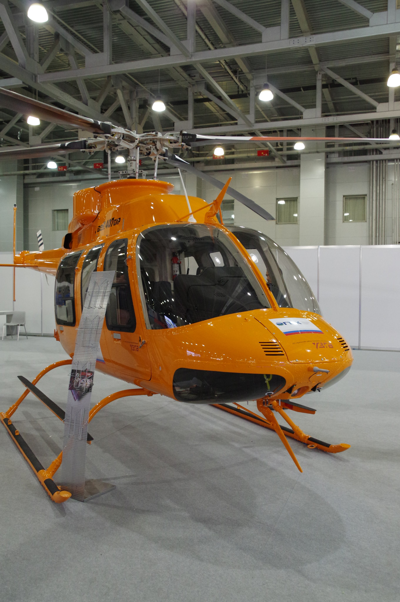 Лёгкий однодвигательный вертолёт Bell-407GXP