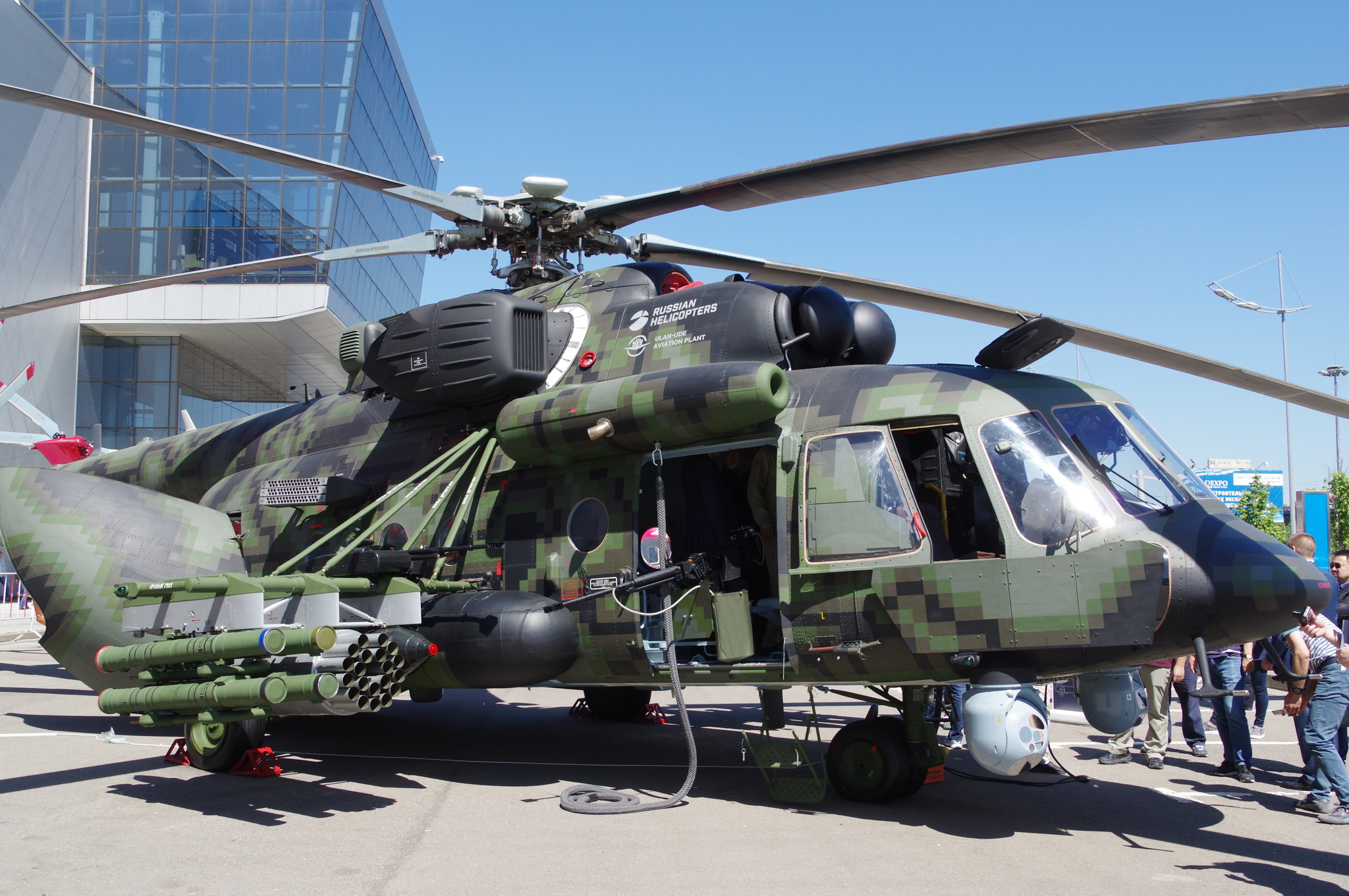 Военно-транспортный вертолёт Ми-171Ш
