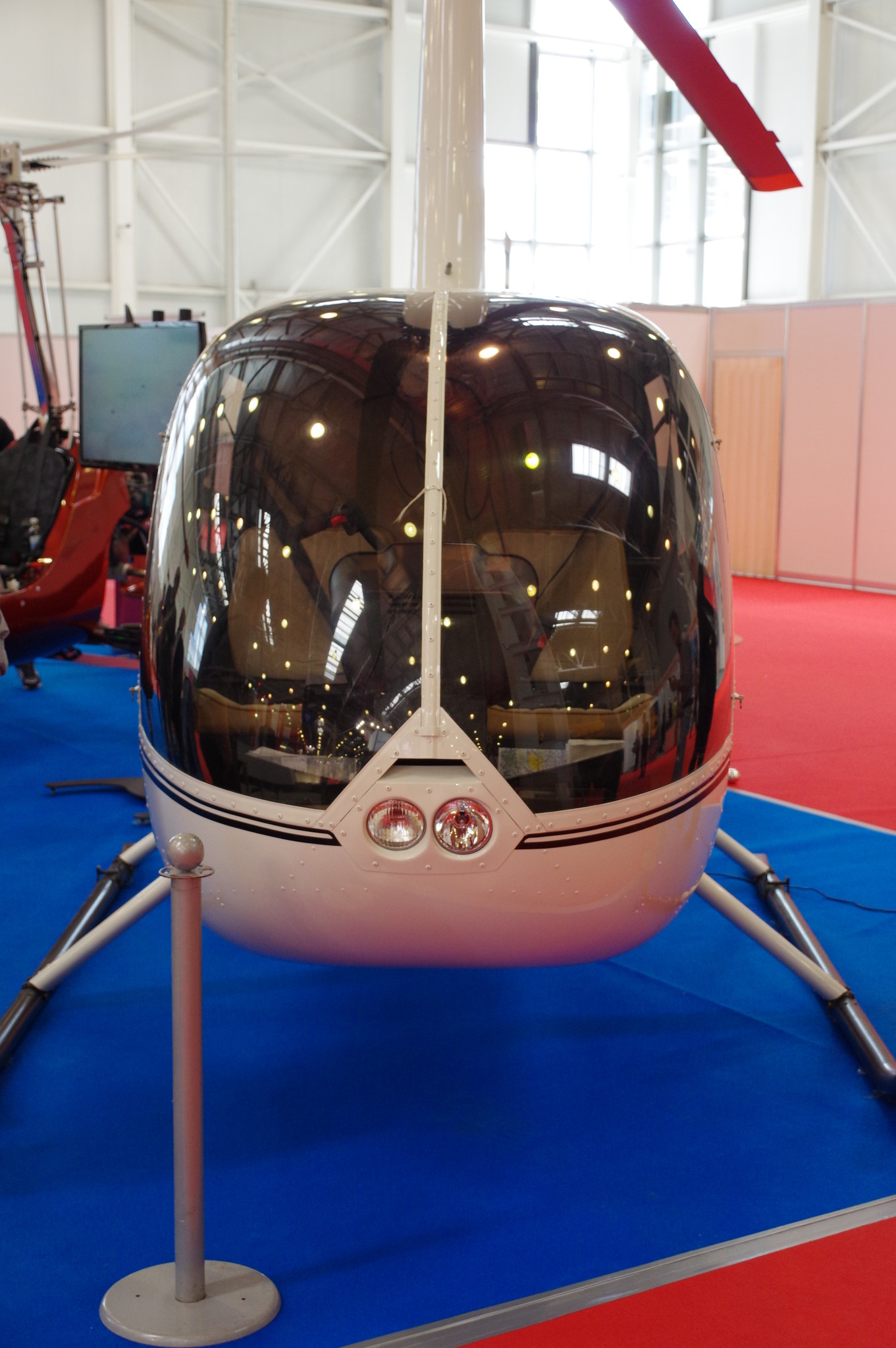 Лёгкий вертолёт Robinson R44 Raven II