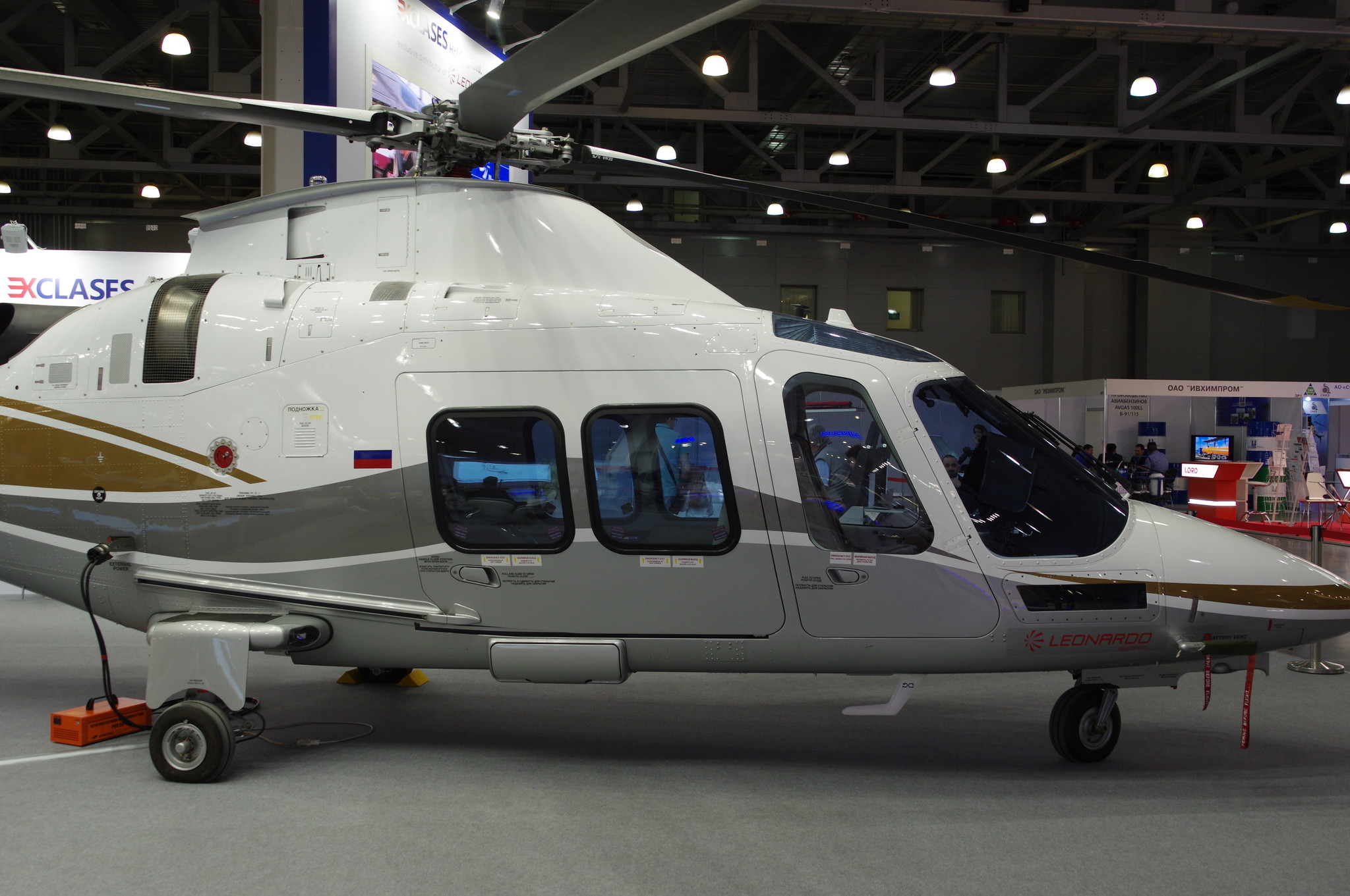 Вертолёт Agusta Westland AW109