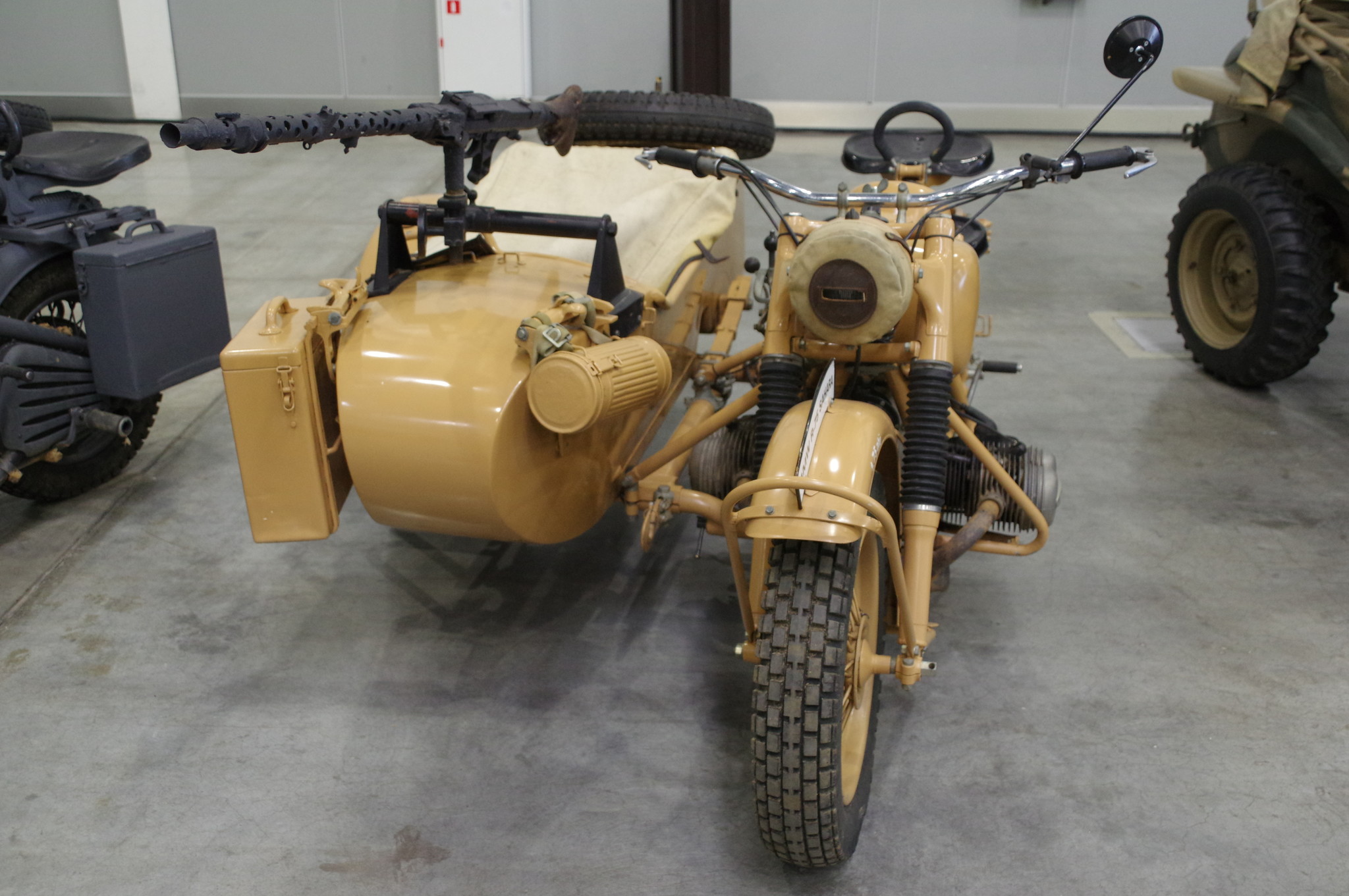 Мотоцикл BMW R75 «Sahara»