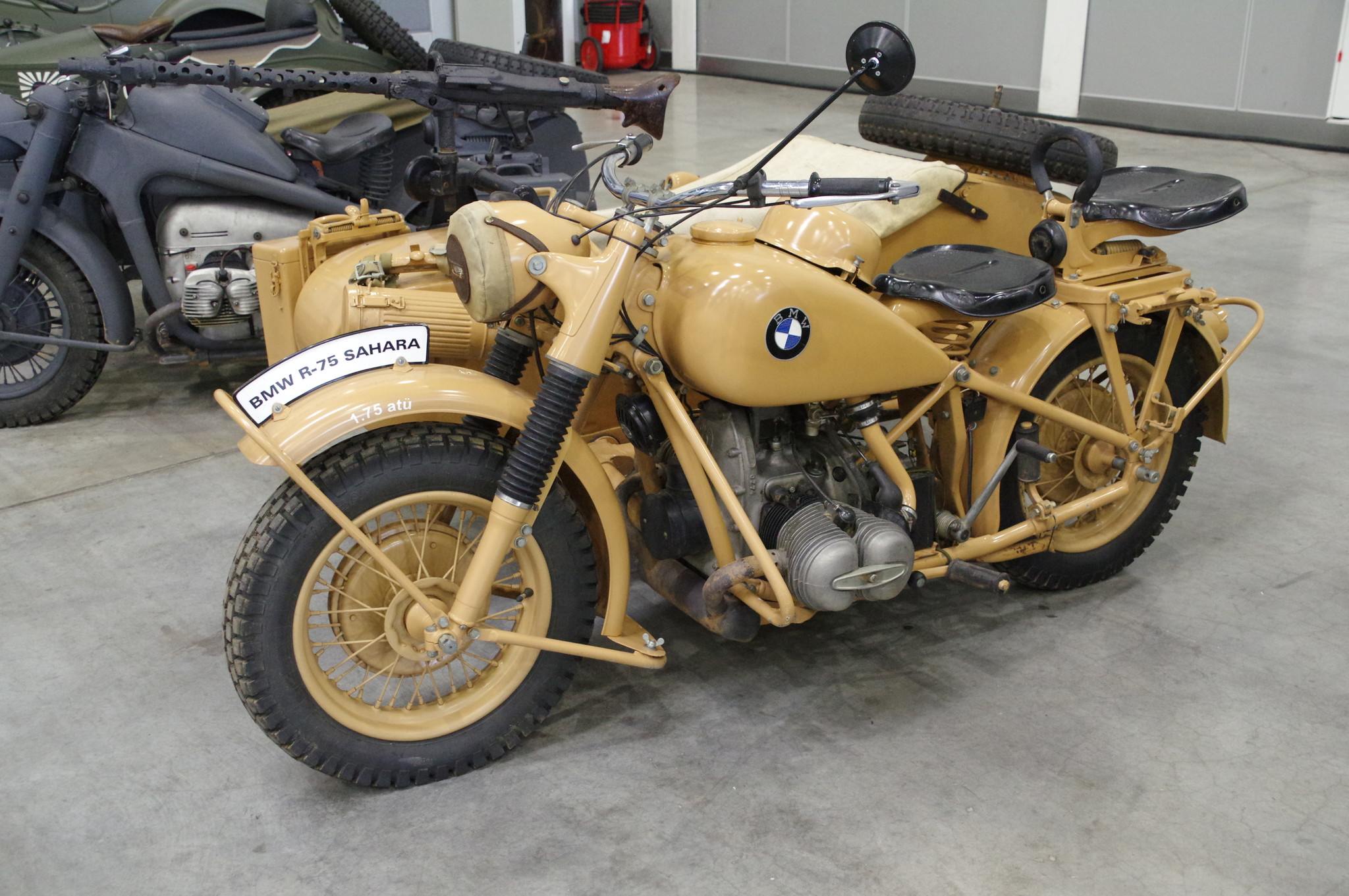 Мотоцикл BMW R75 «Sahara»