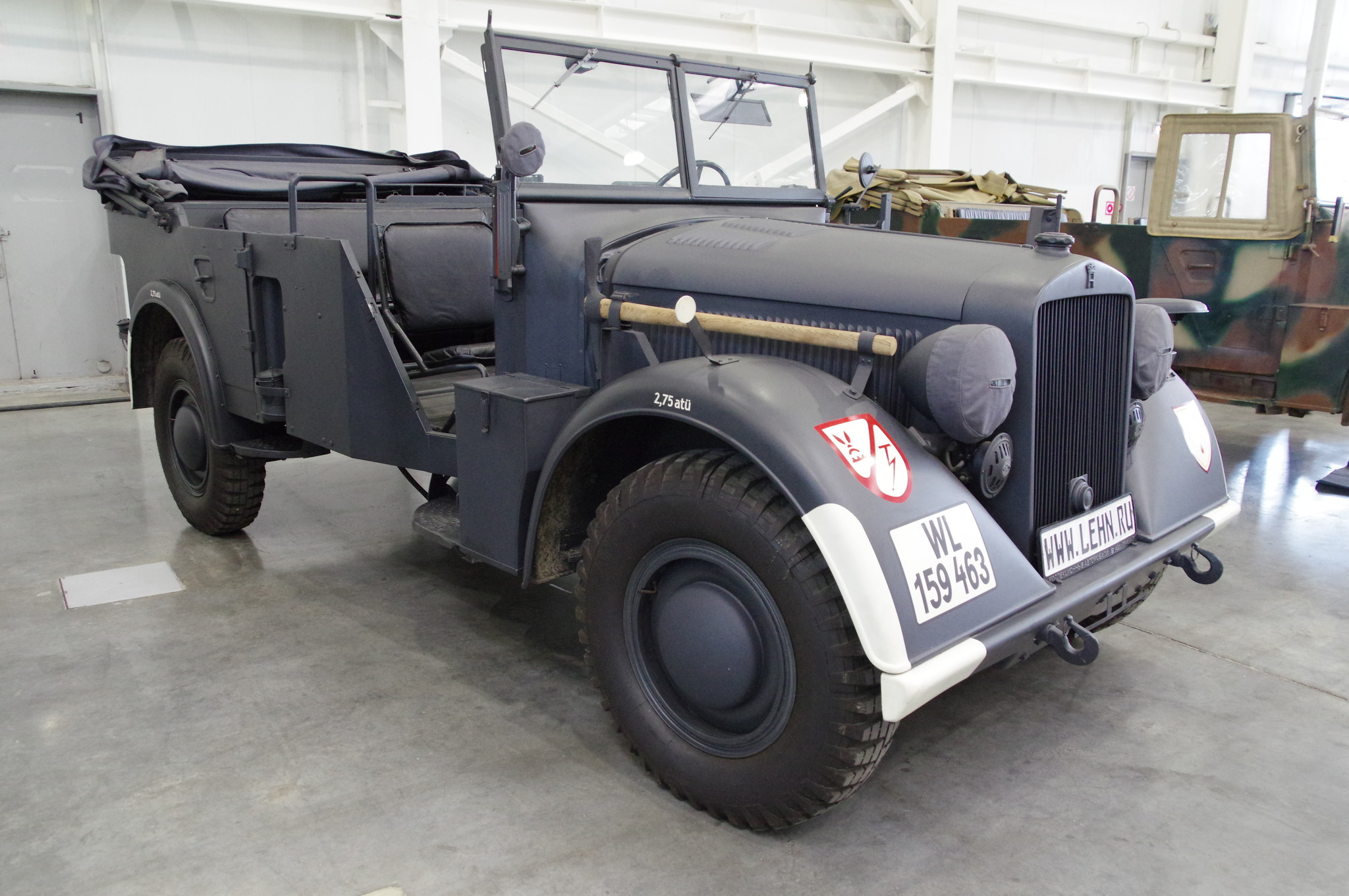 Командирский автомобиль Horch 901 Typ 40 Kfz.16
