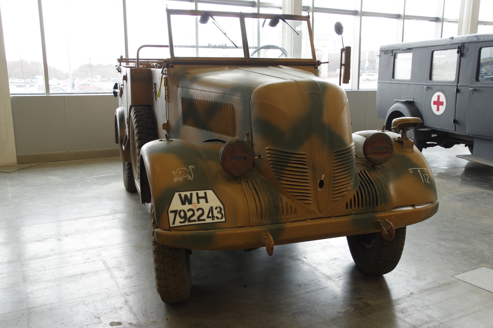 Командирский автомобиль Phänomen Granit 1500A Kfz.70 (Германия) на международной выставке исторической военной техники «Моторы войны» в МВЦ «Крокус Экспо»