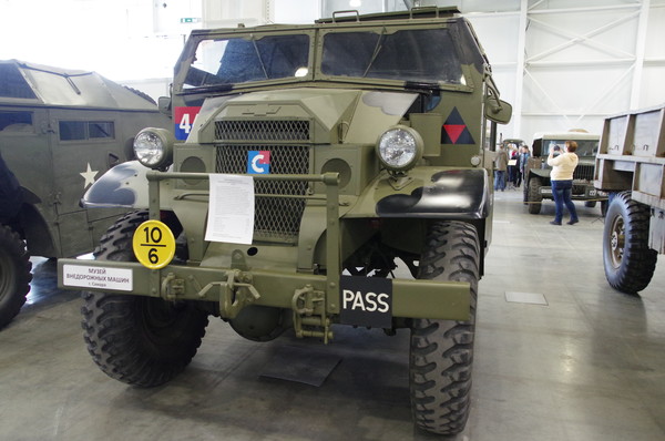 Артиллерийский тягач Chevrolet Canada 8440/CGT FAT Cab 12 (Канада)
