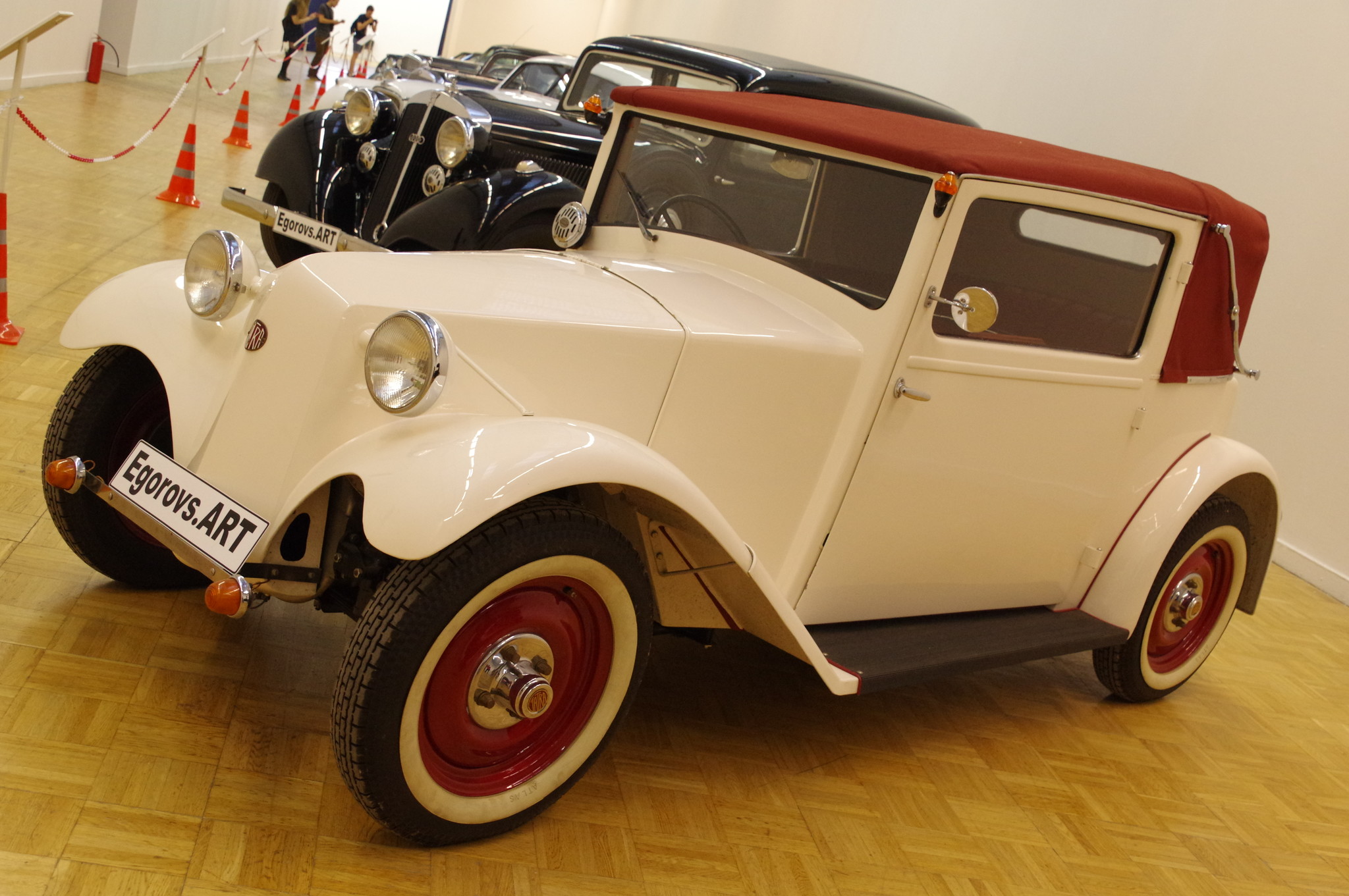 Автомобиль Tatra 57