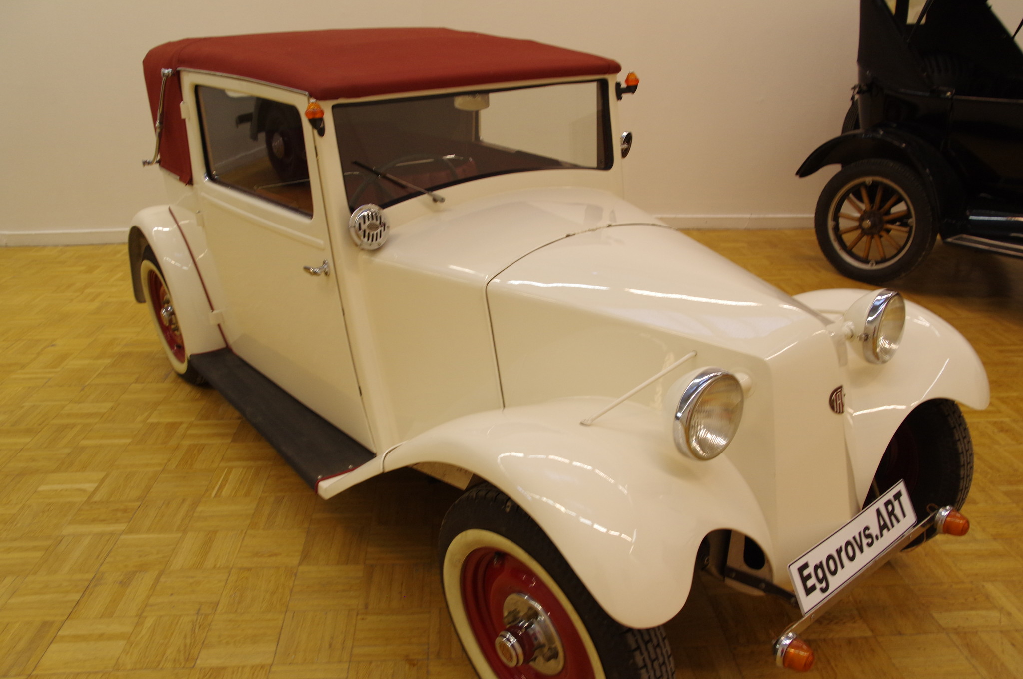 Автомобиль Tatra 57