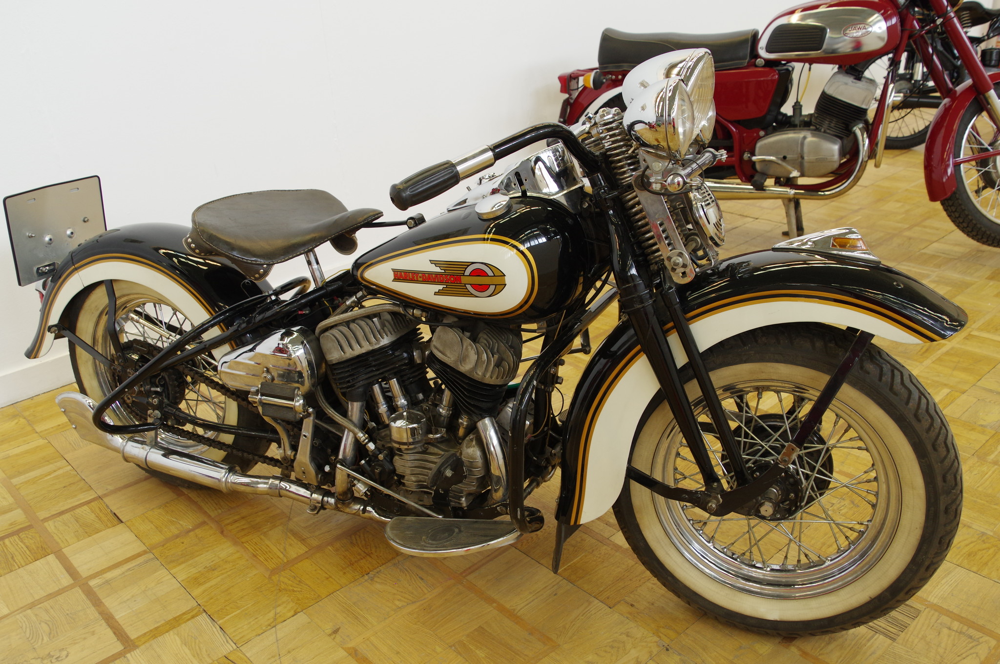 Мотоцикл Harley-Davidson WLA 42. 1945 год