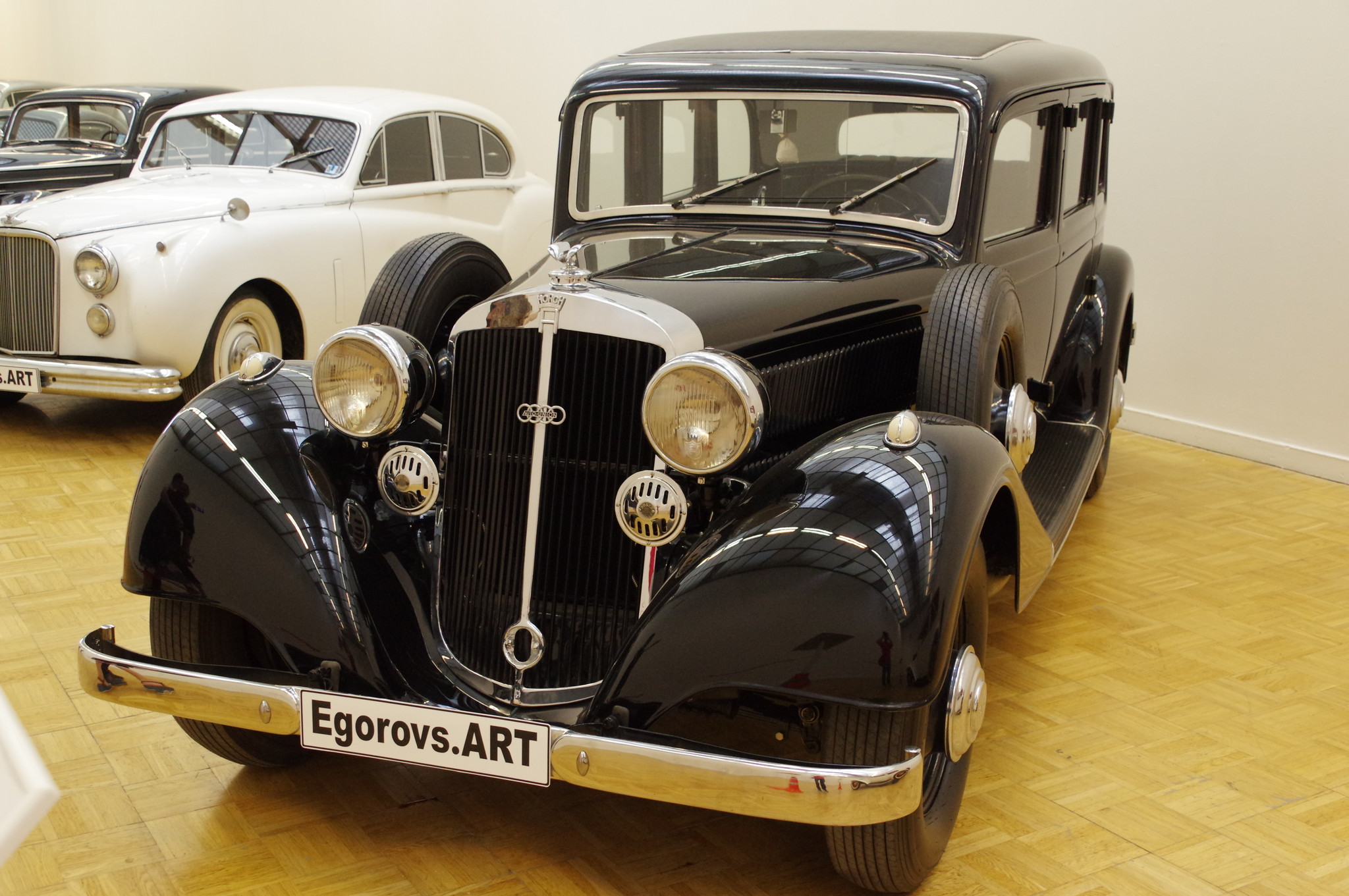 Автомобиль Horch 830 BL Pullman-Limousine
