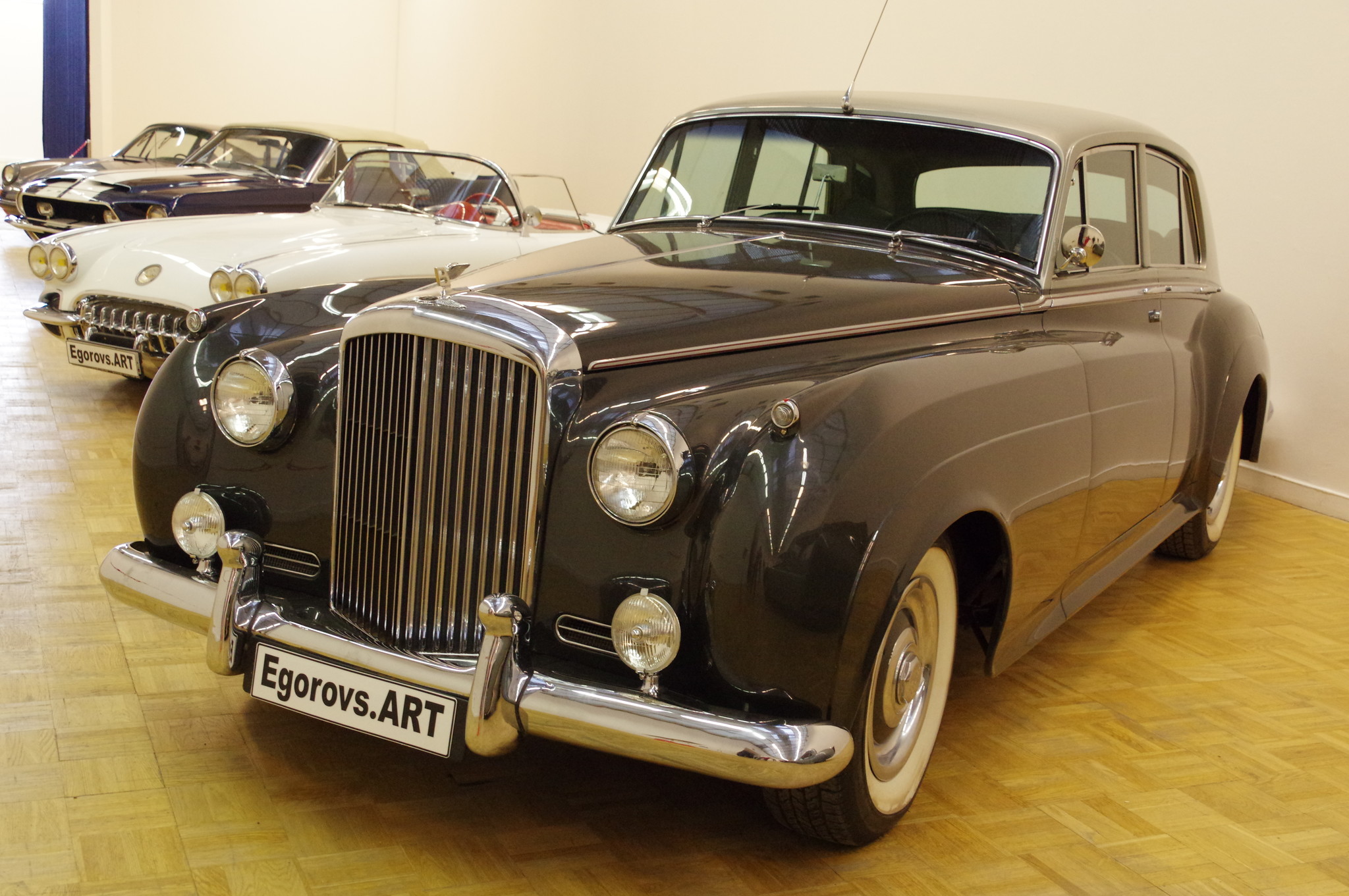 Автомобиль Bentley S1 1958 года выпуска