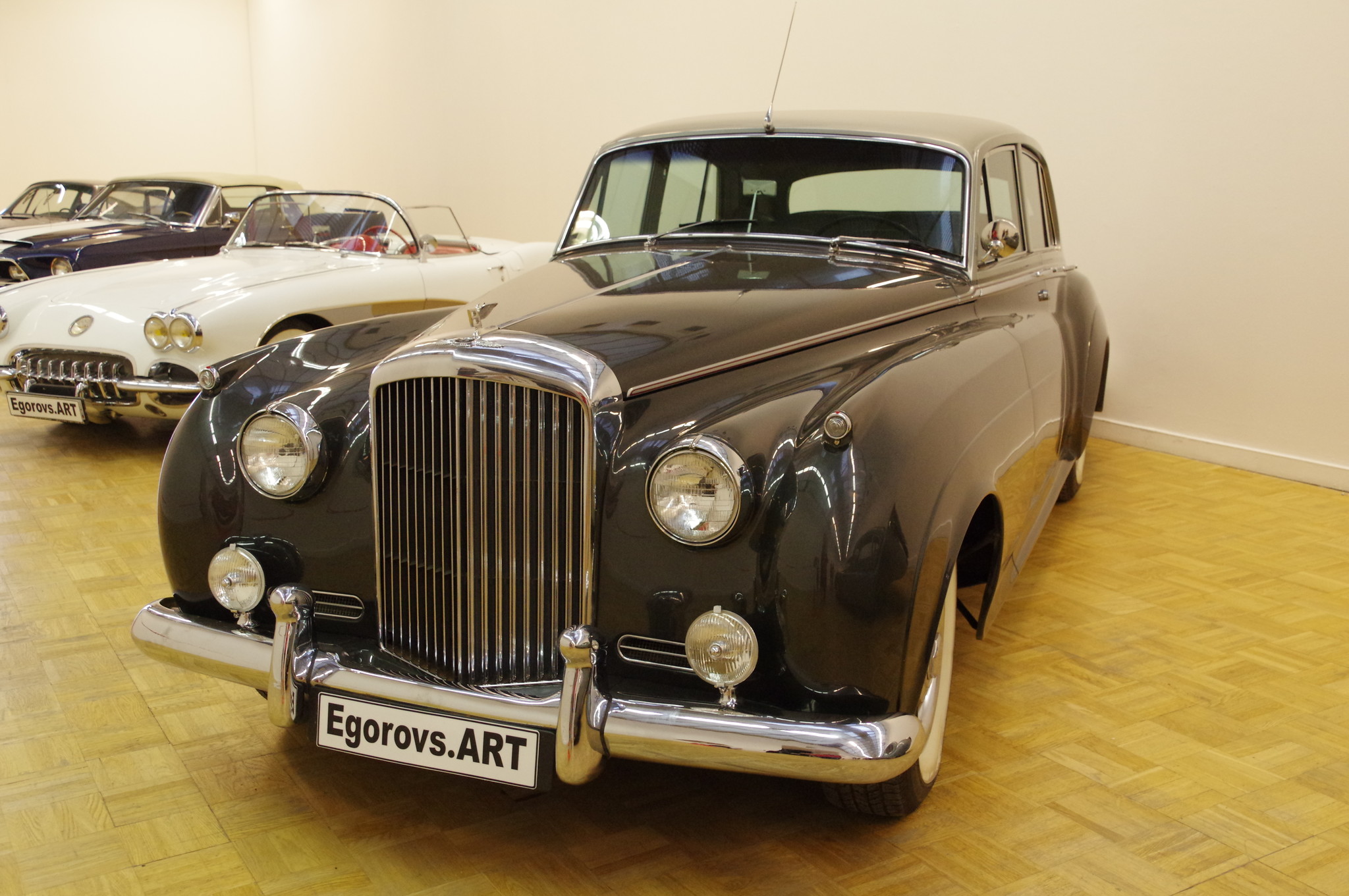 Автомобиль Bentley S1 1958 года выпуска