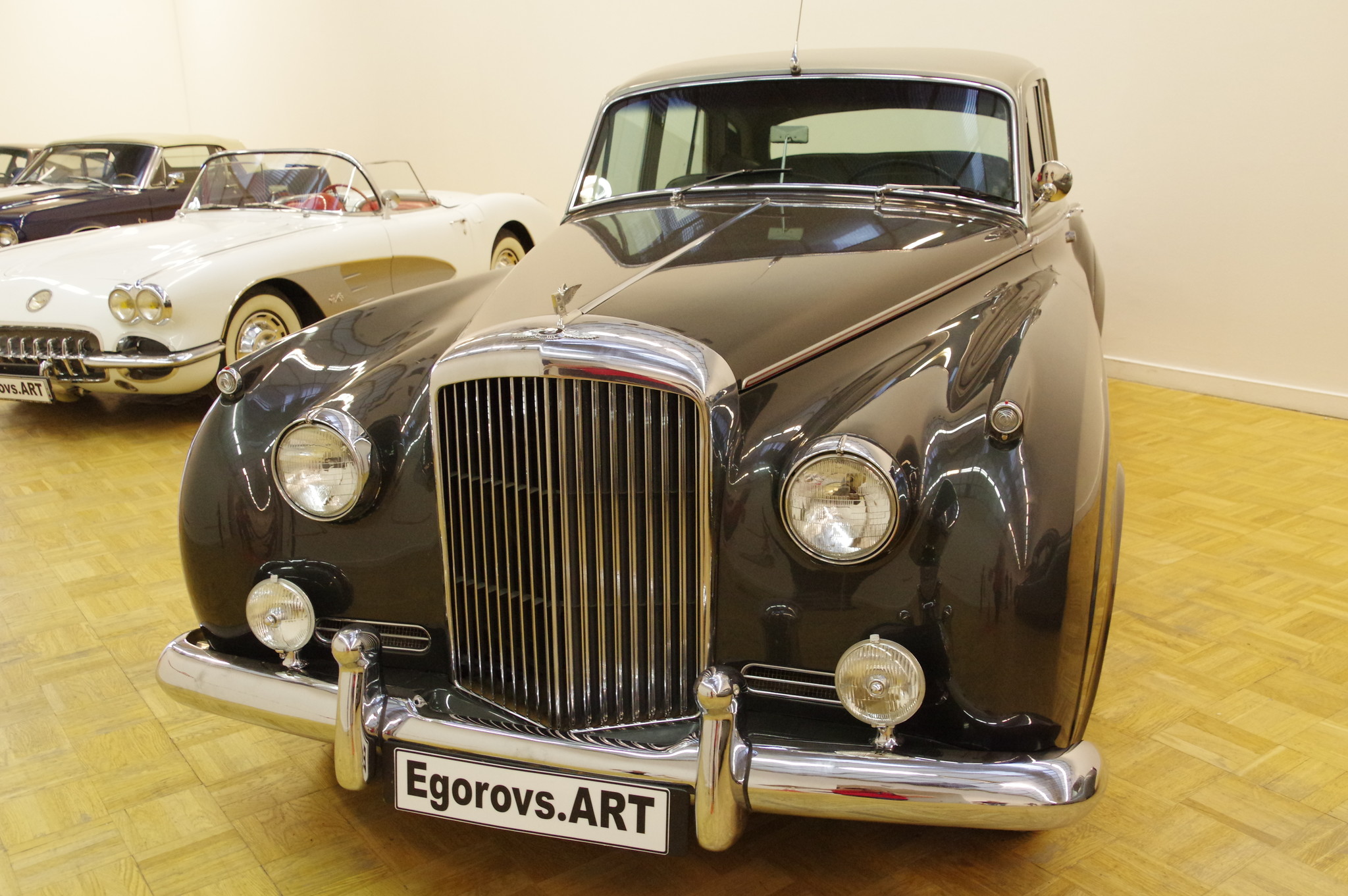 Автомобиль Bentley S1 1958 года выпуска