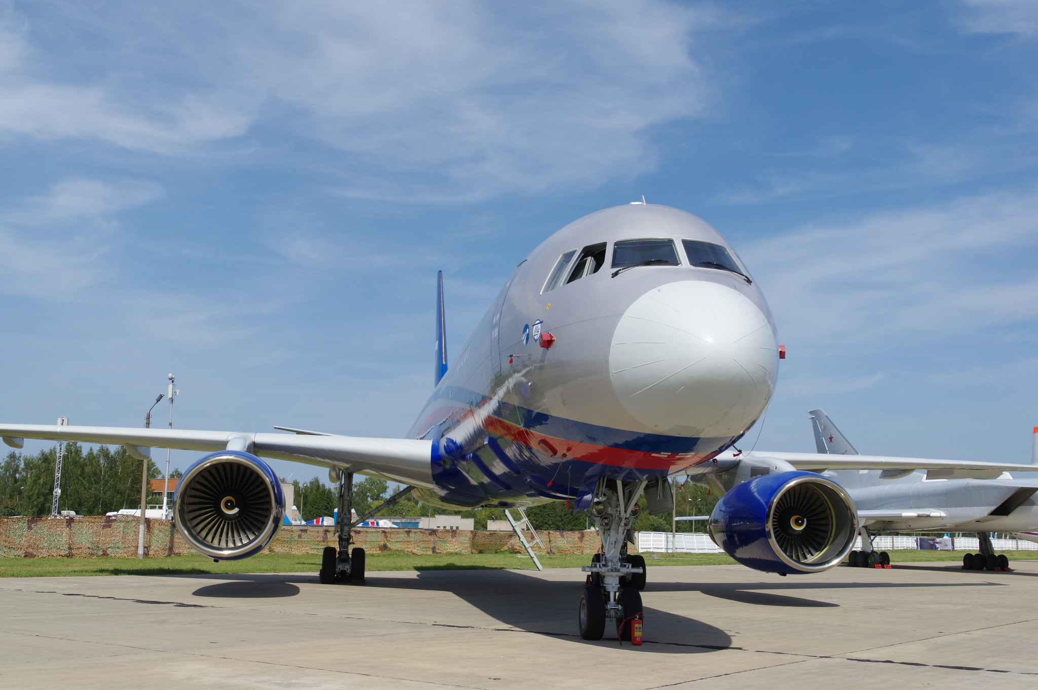 Самолёт специального назначения авиационного наблюдения Ту-214ОН