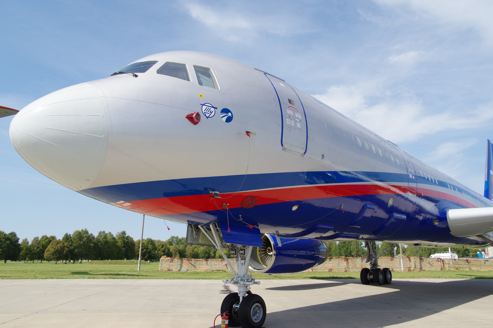 Самолёт специального назначения авиационного наблюдения Ту-214ОН