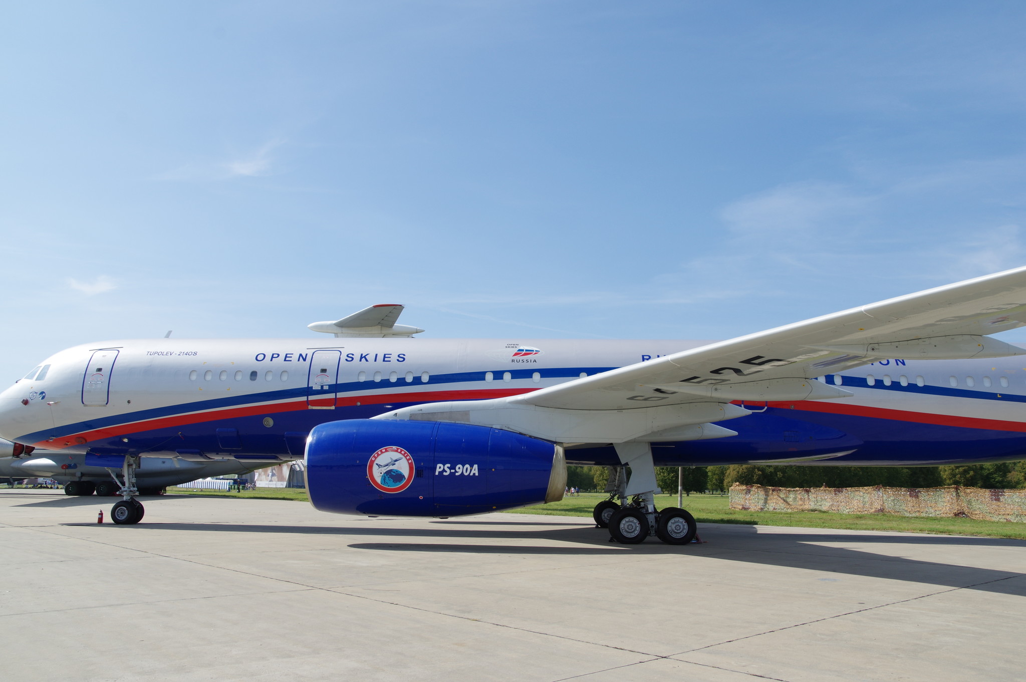 Самолёт специального назначения авиационного наблюдения Ту-214ОН