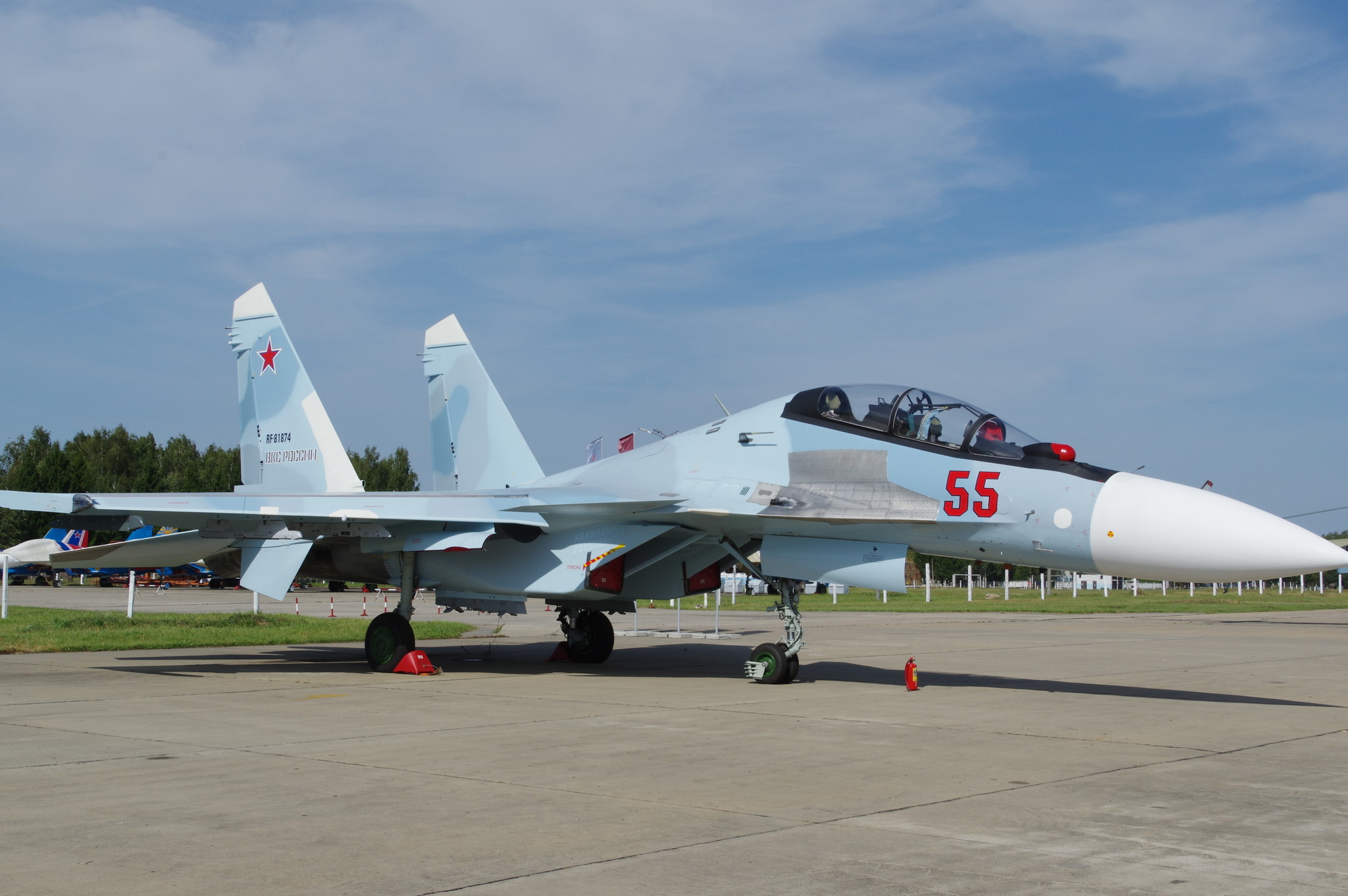 Многоцелевой истребитель Су-30СМ