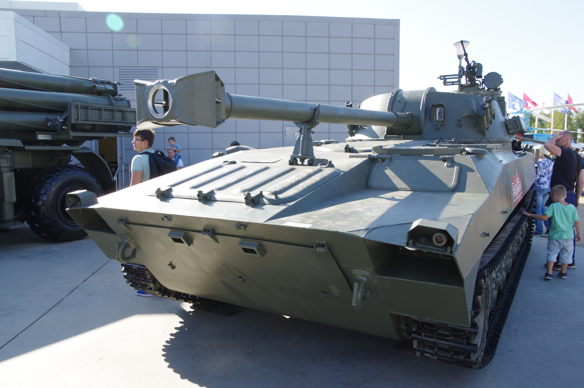 120-мм самоходное артиллерийское орудие 2С34 «Хоста»