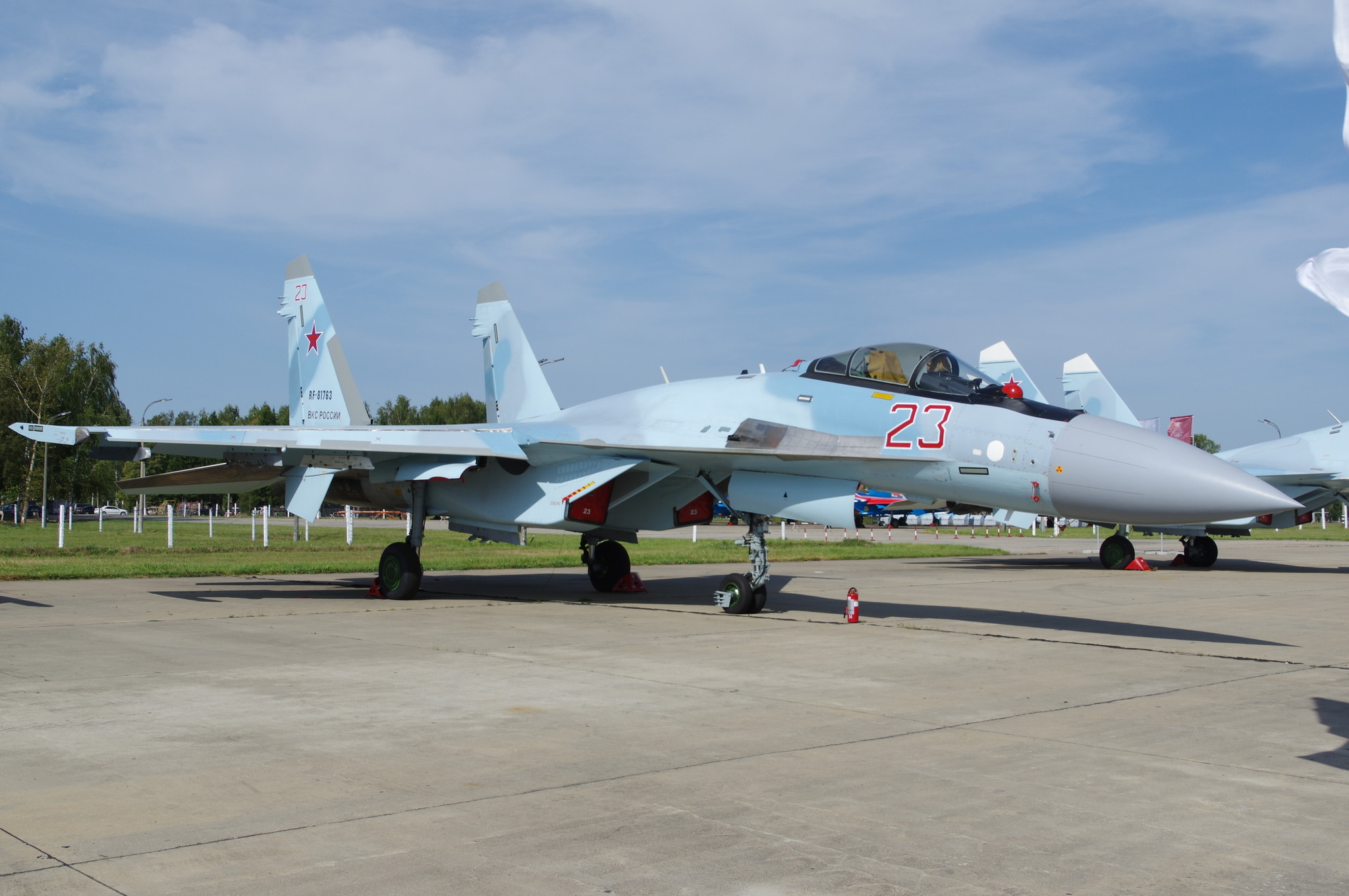 Многоцелевой истребитель Су-35С