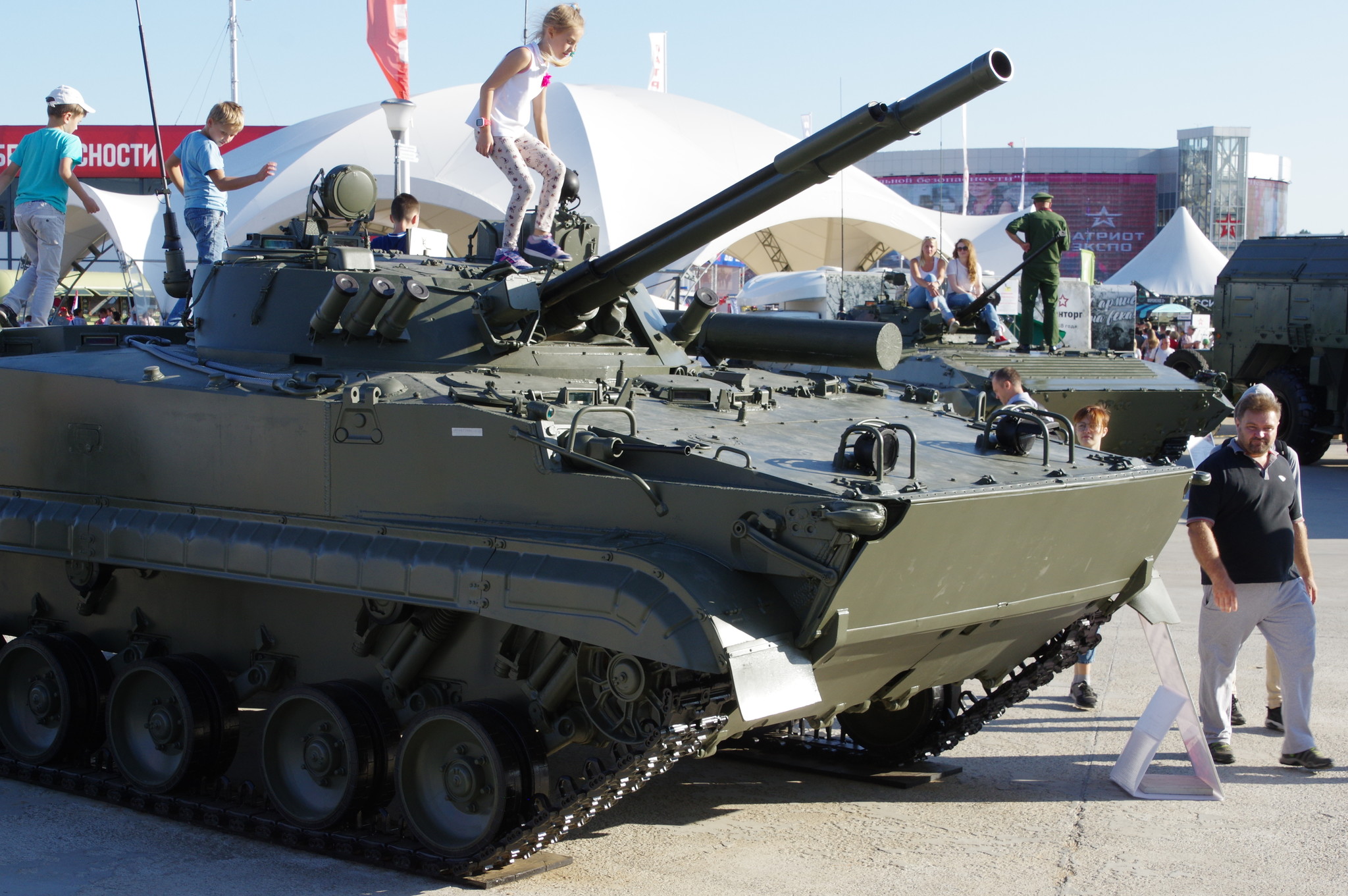 Боевая машина пехоты БМП-3