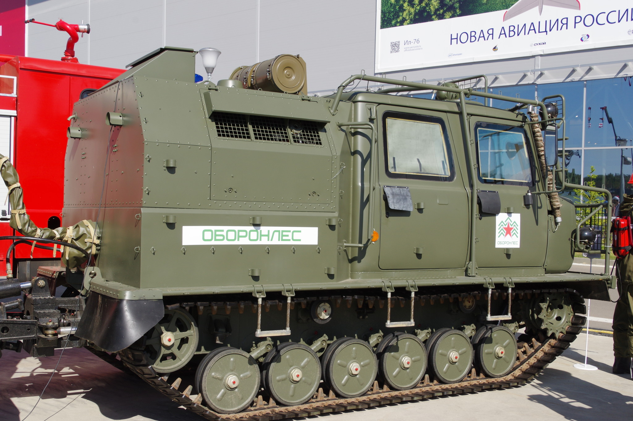Двухзвенный гусеничный снегоболотоход ГАЗ-3344-20