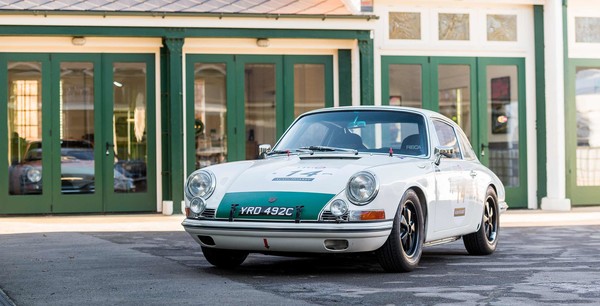 Porsche 911 Carrera 1964