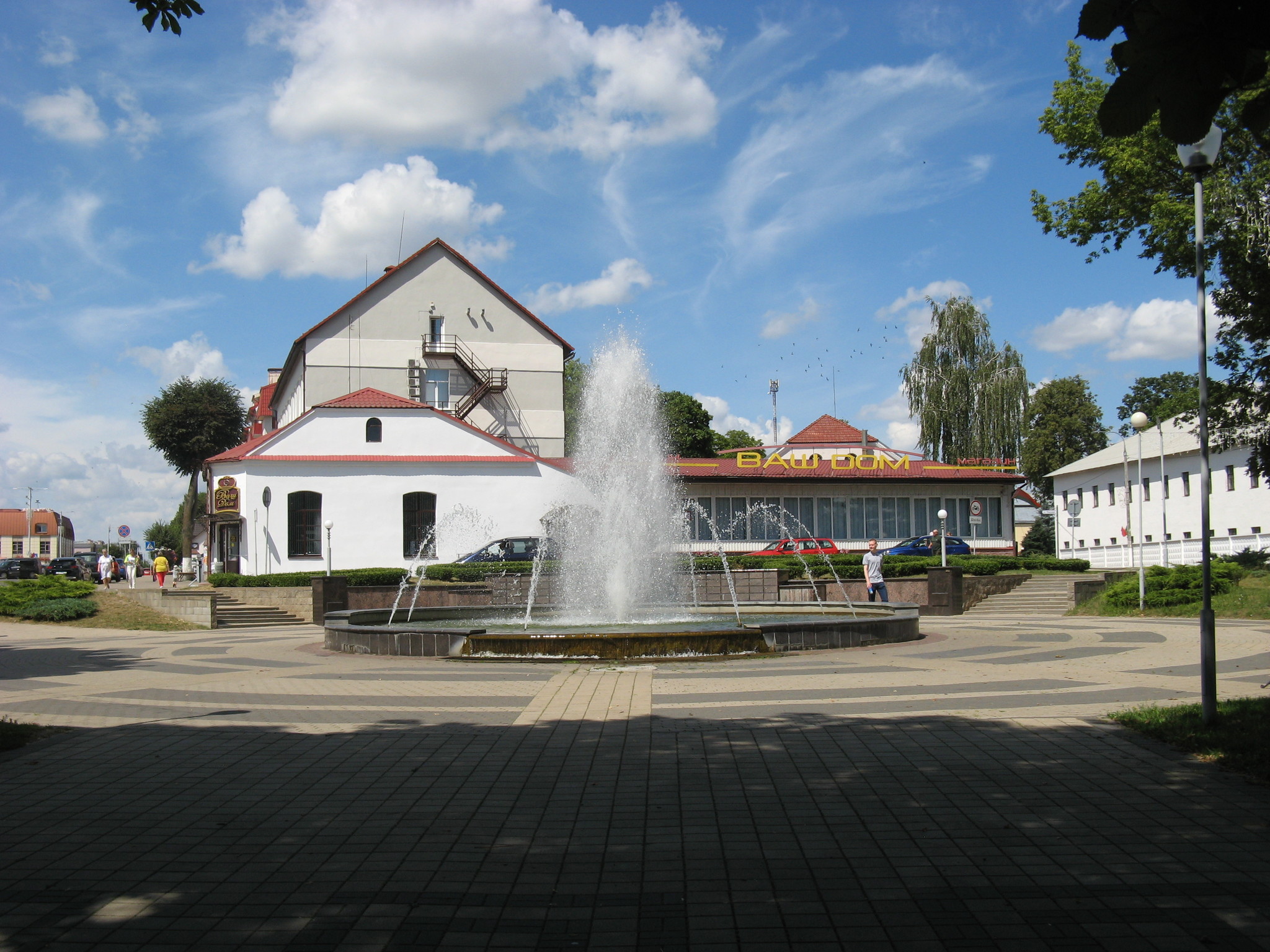 h-4605.jpg