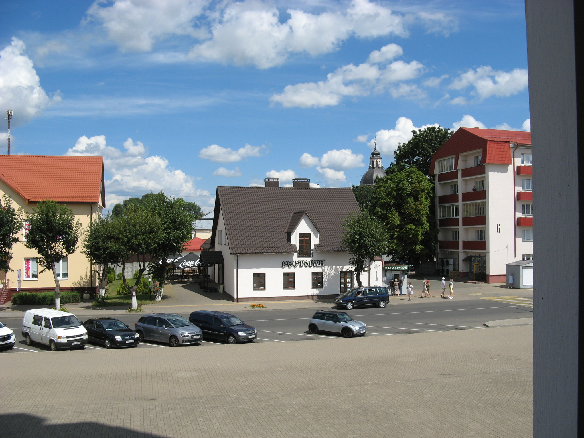h-4623.jpg