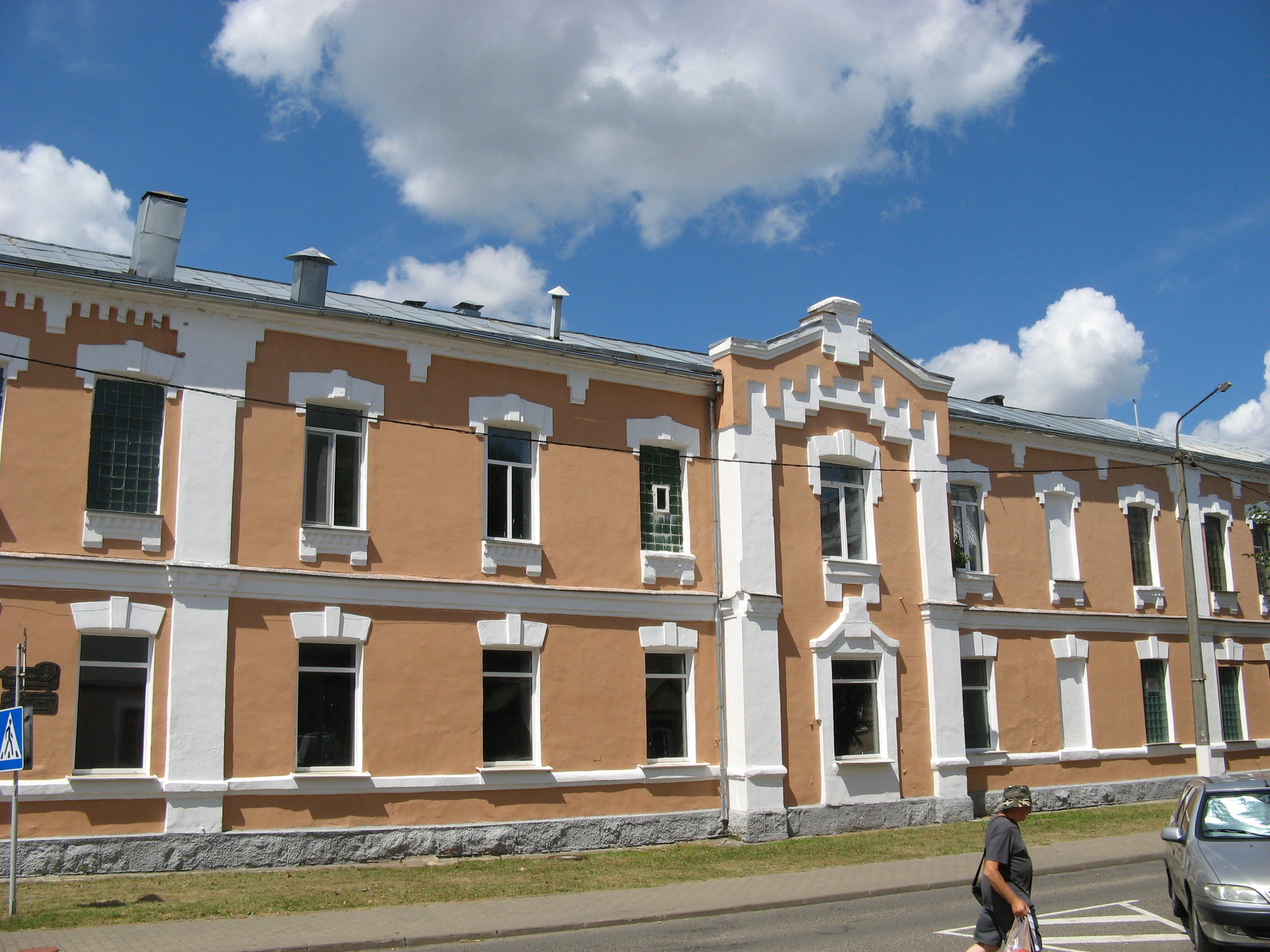 h-4626.jpg