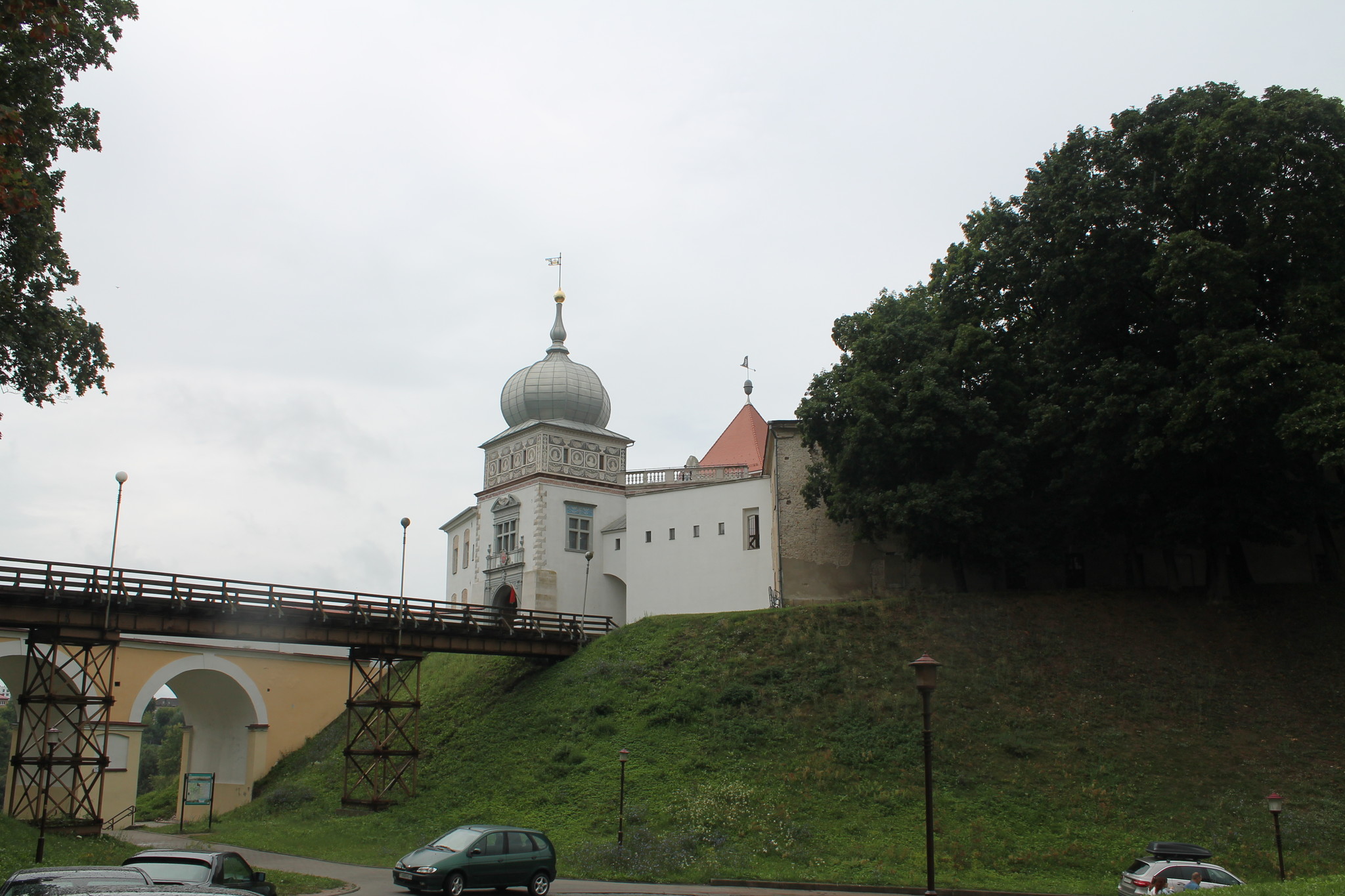 h-5534.jpg