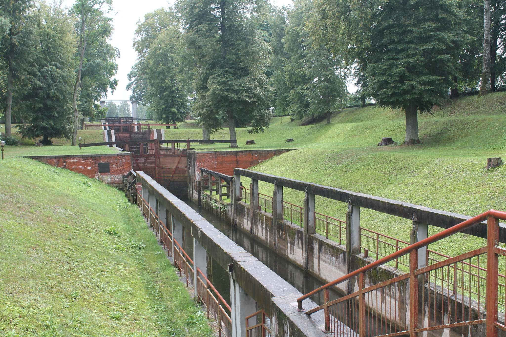 h-5624.jpg
