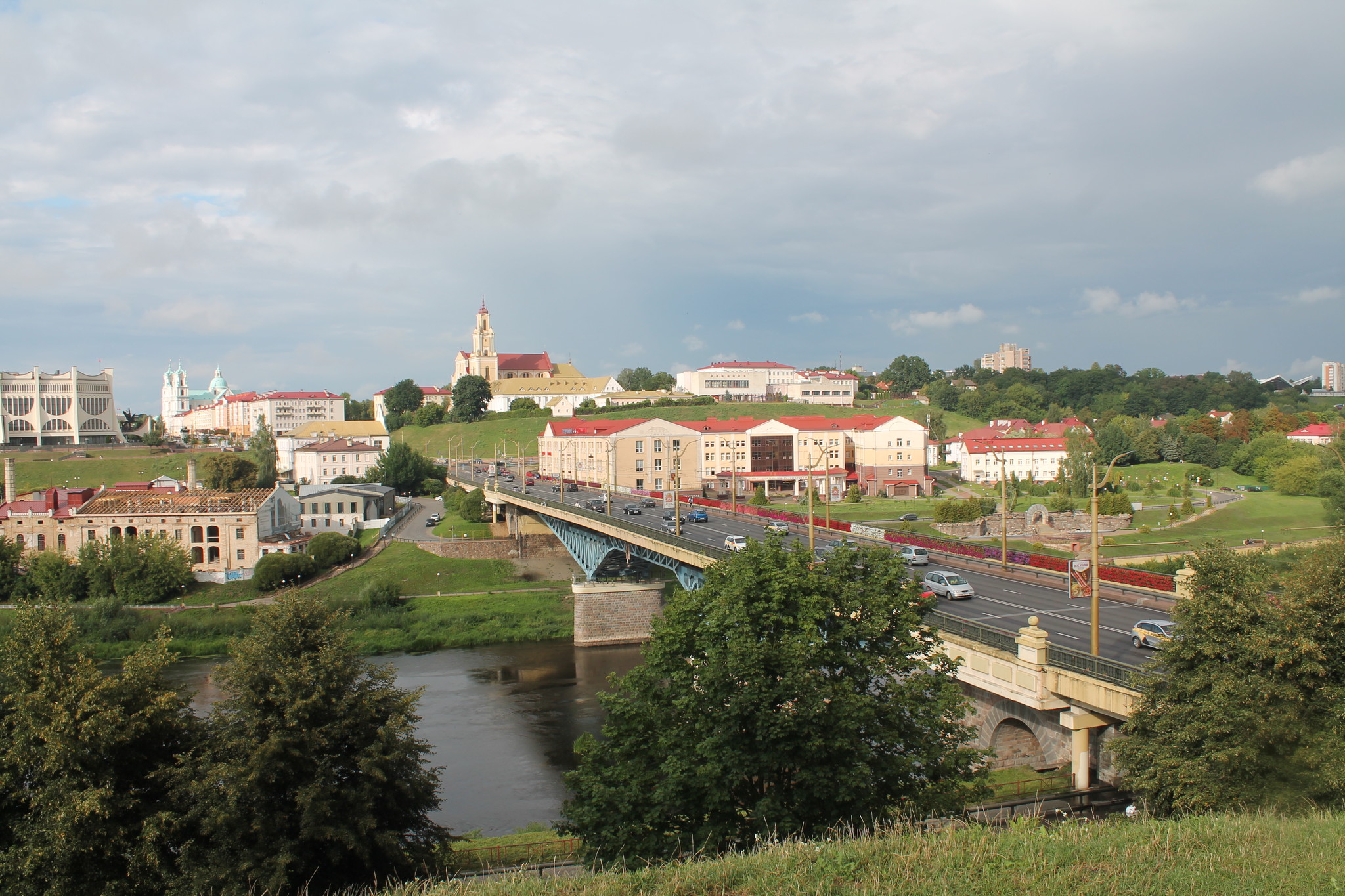 h-5627.jpg
