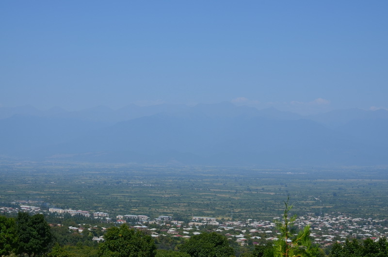 h-2705.jpg